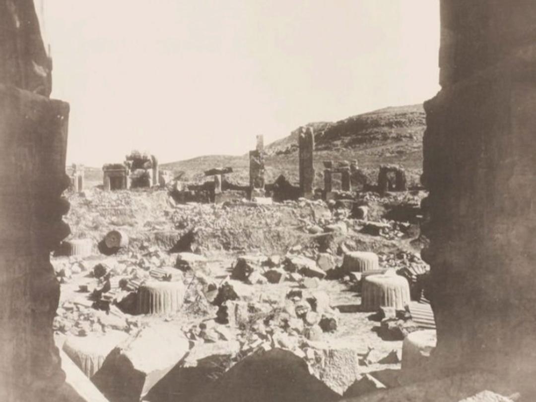 تخت جمشید 