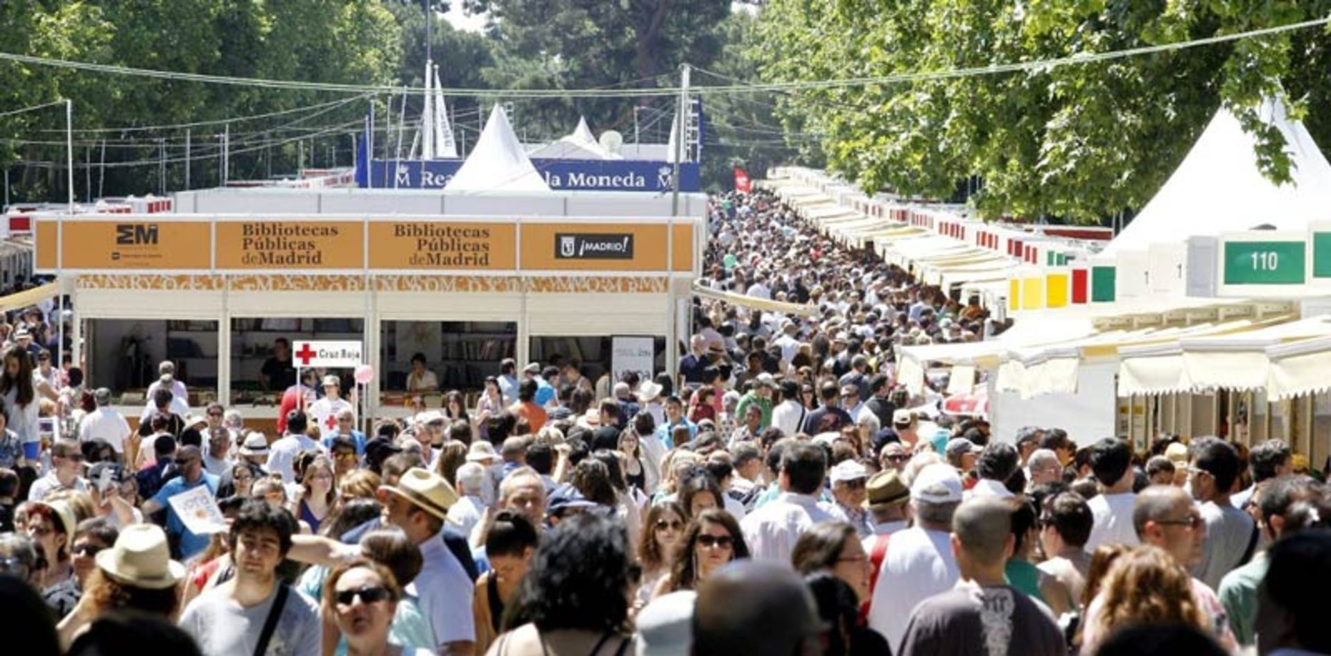 نمایشگاه کتاب (Feria del Libro)