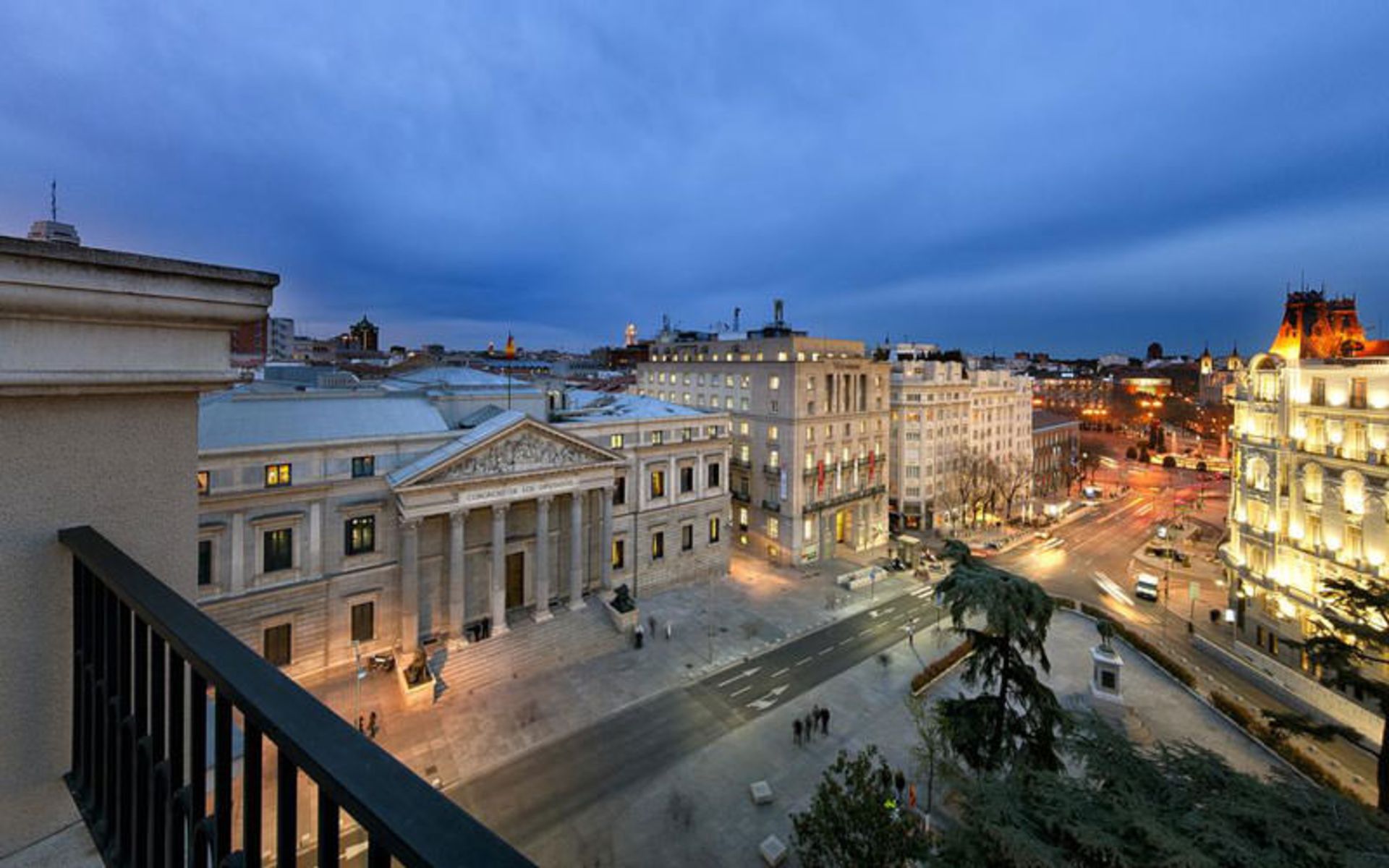 هتل ویلا ریل (Hotel Villa Real)