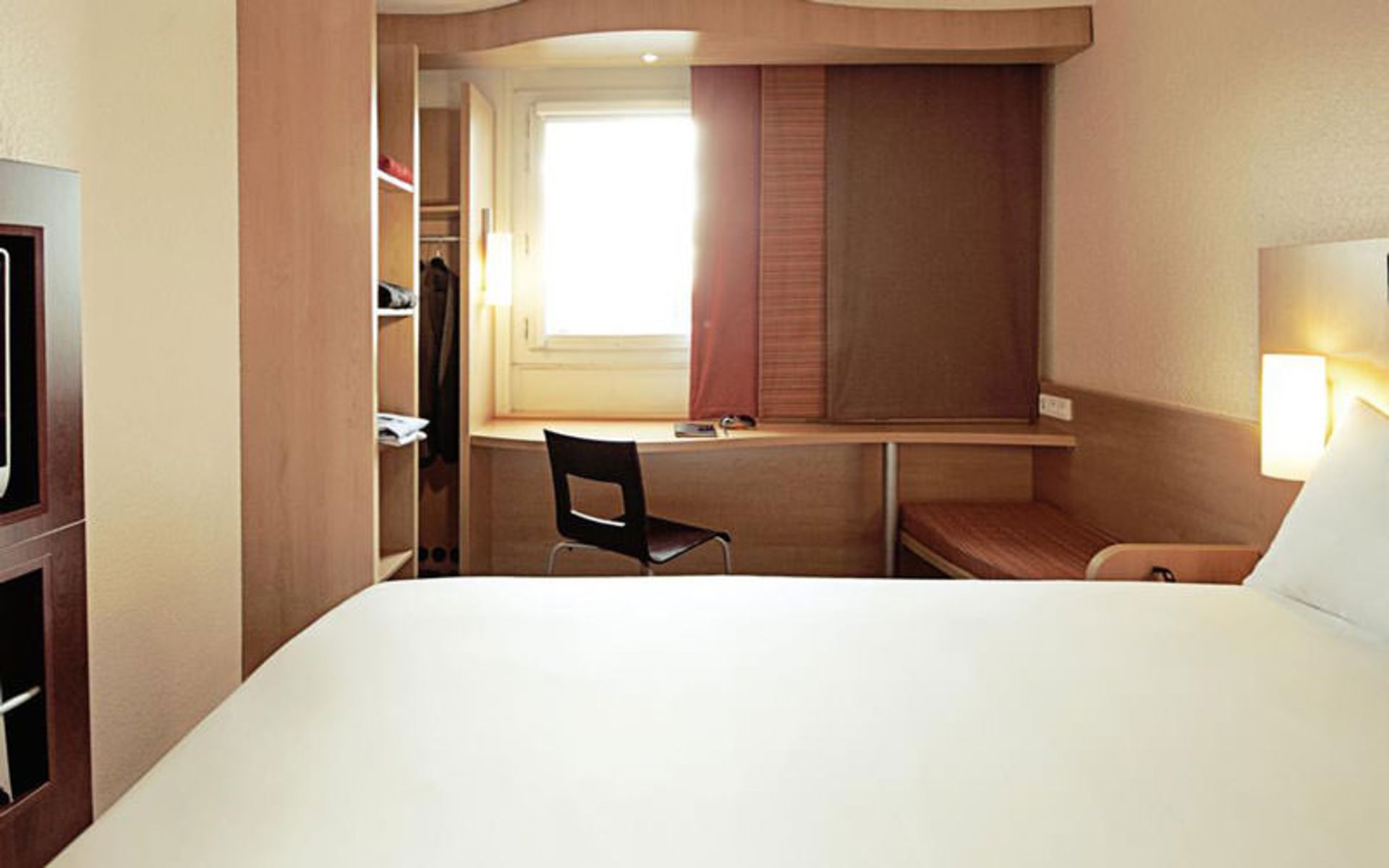 هتل ایبیس لیسبوآ جوز ماهوآ (Hotel ibis Lisboa Jose Malhoa)