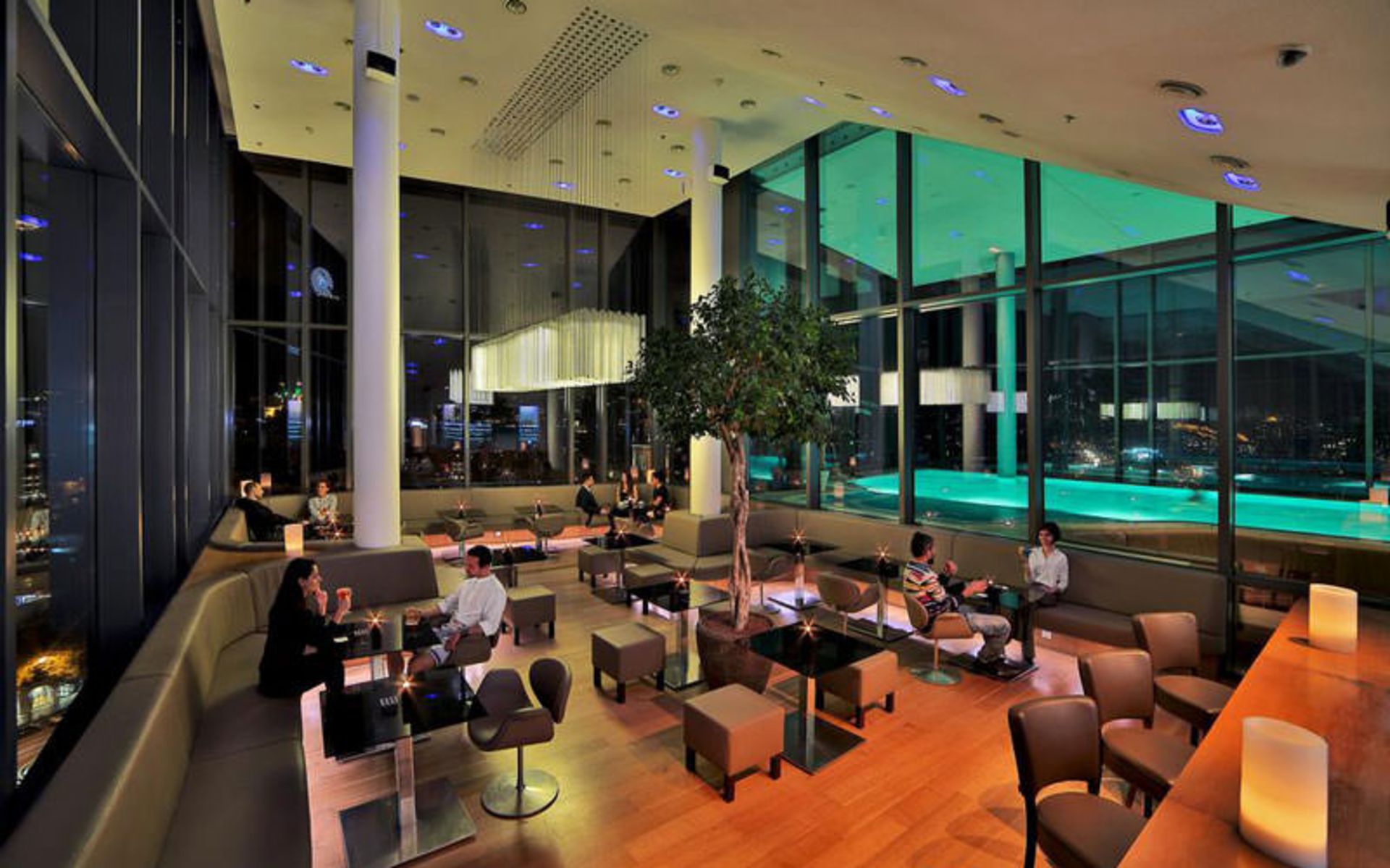 هتل رادیسون بلو ایوِریا (Radisson Blu Iveria Hotel)