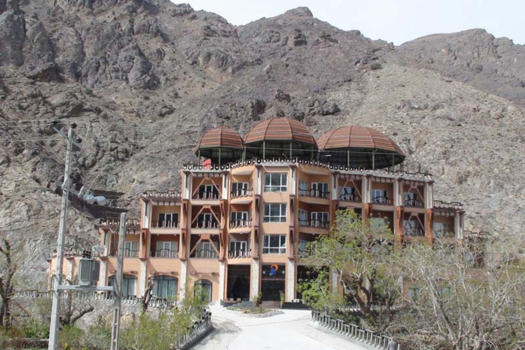 هتل بیرجند
