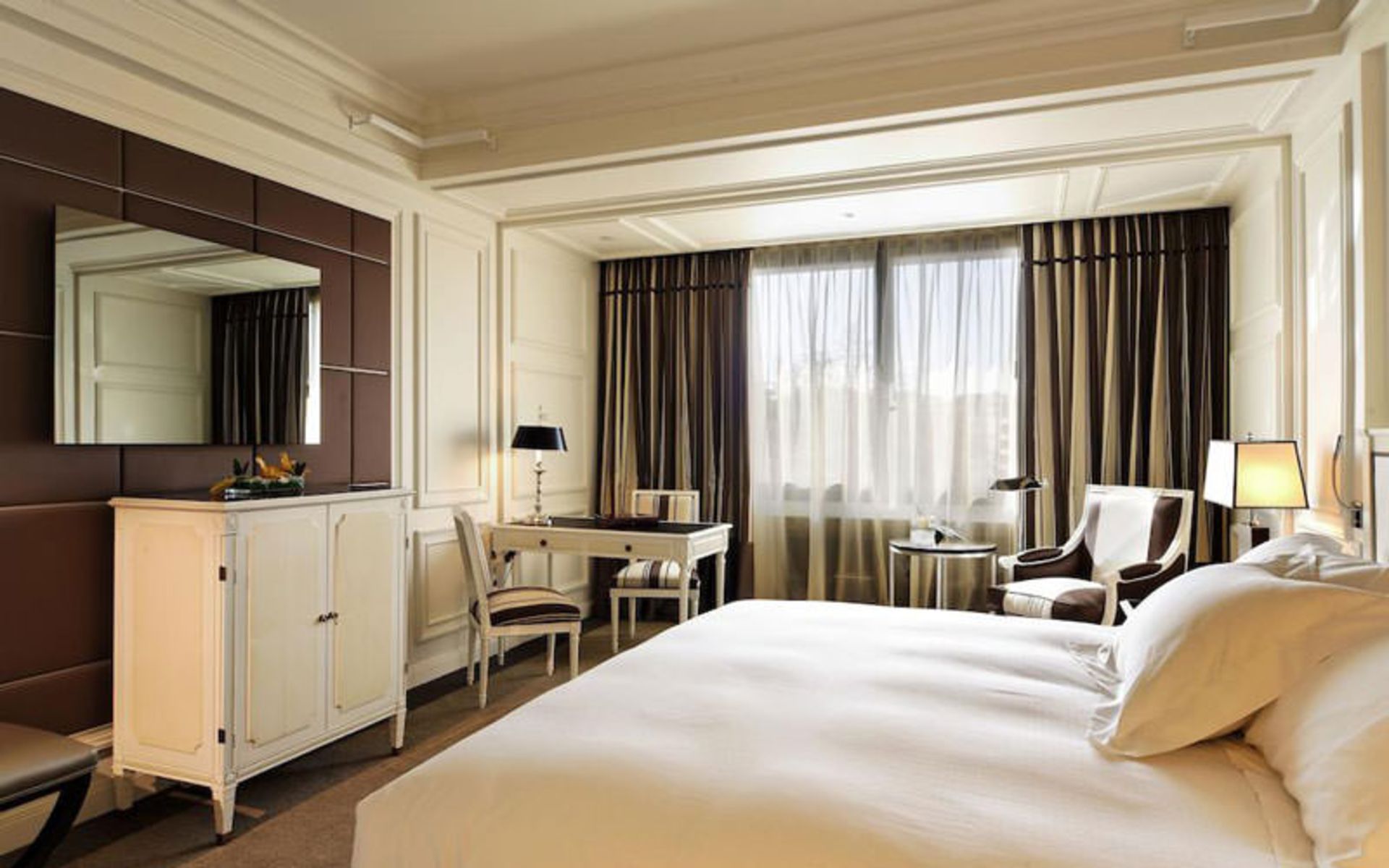 هتل ویلا مگنا (Hotel Villa Magna)