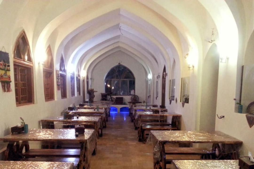 رستوران طوبی بیرجند