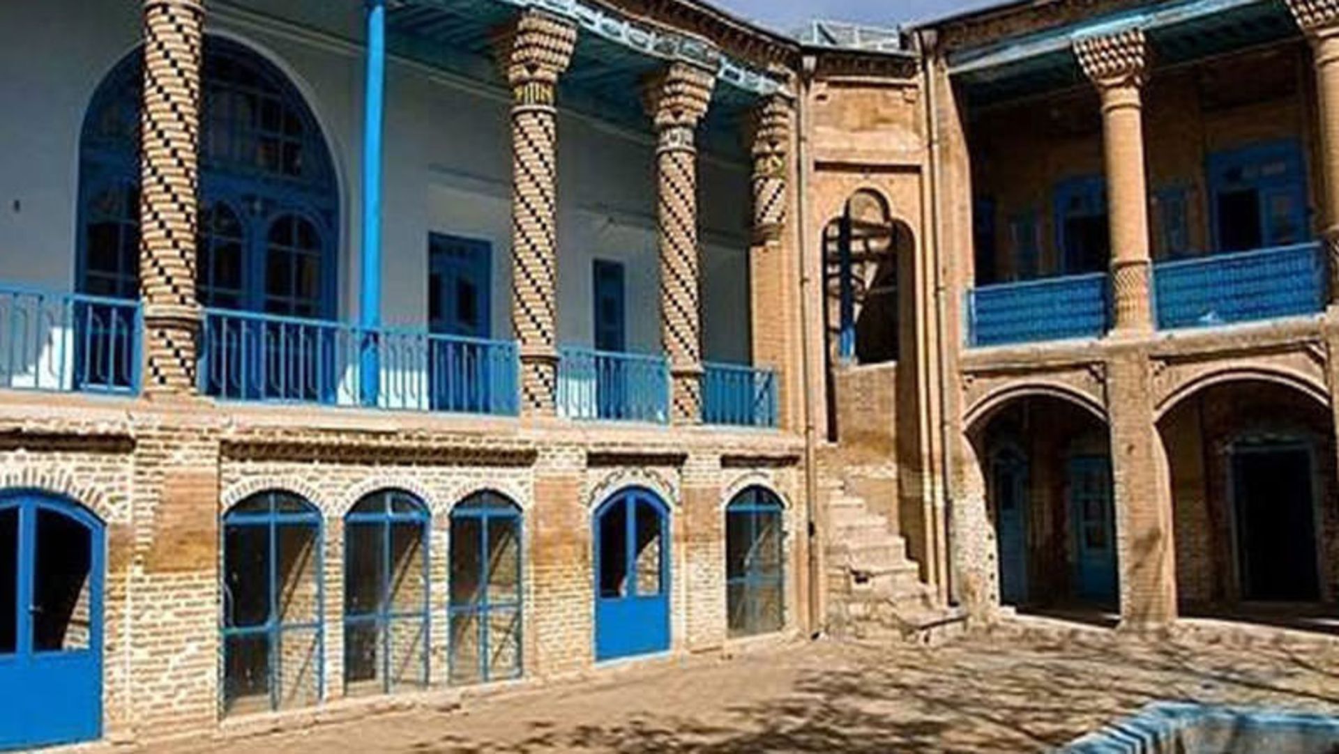 خانه معین الکتاب کرمانشاه