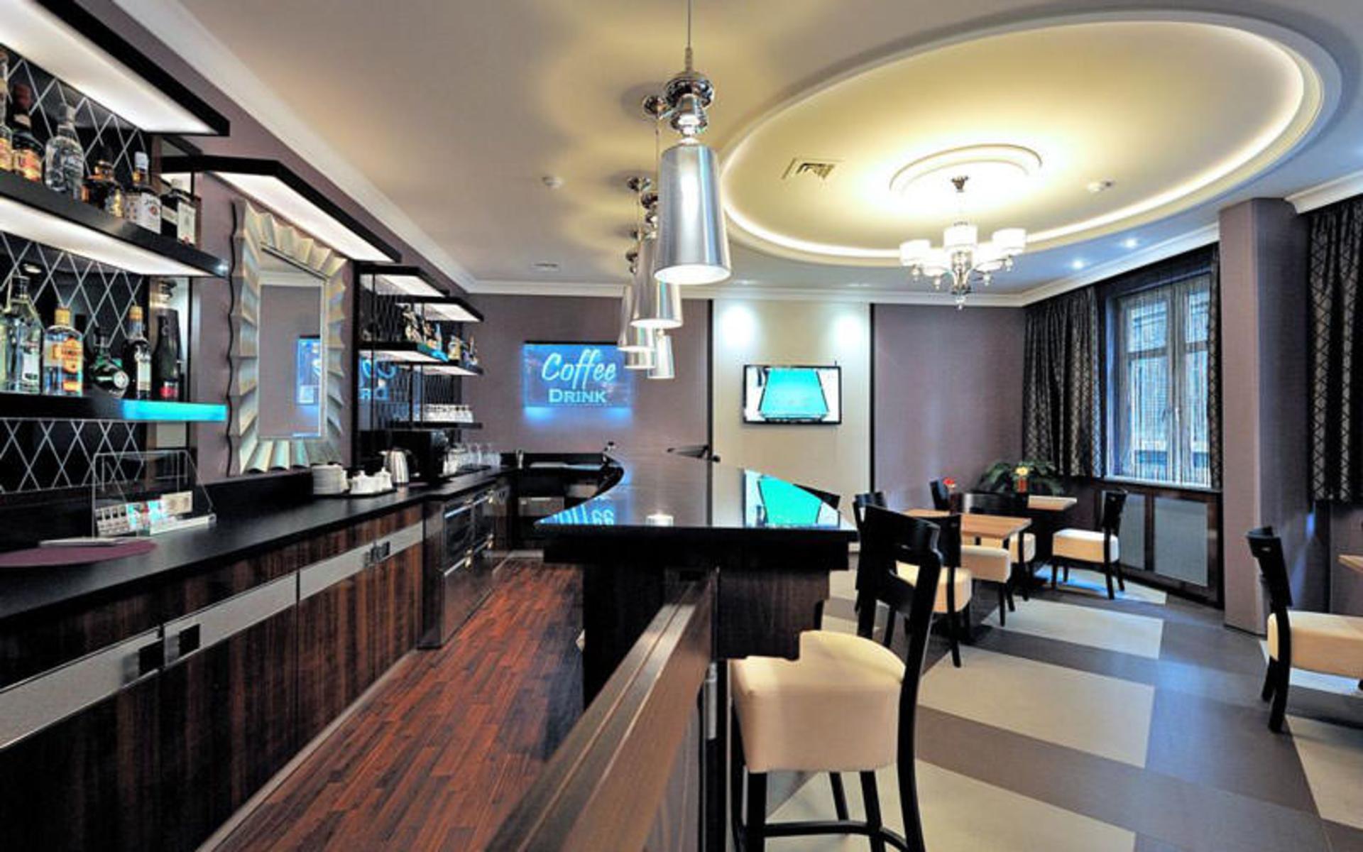 هتل کارلتن بوداپست (Carlton Hotel Budapest)