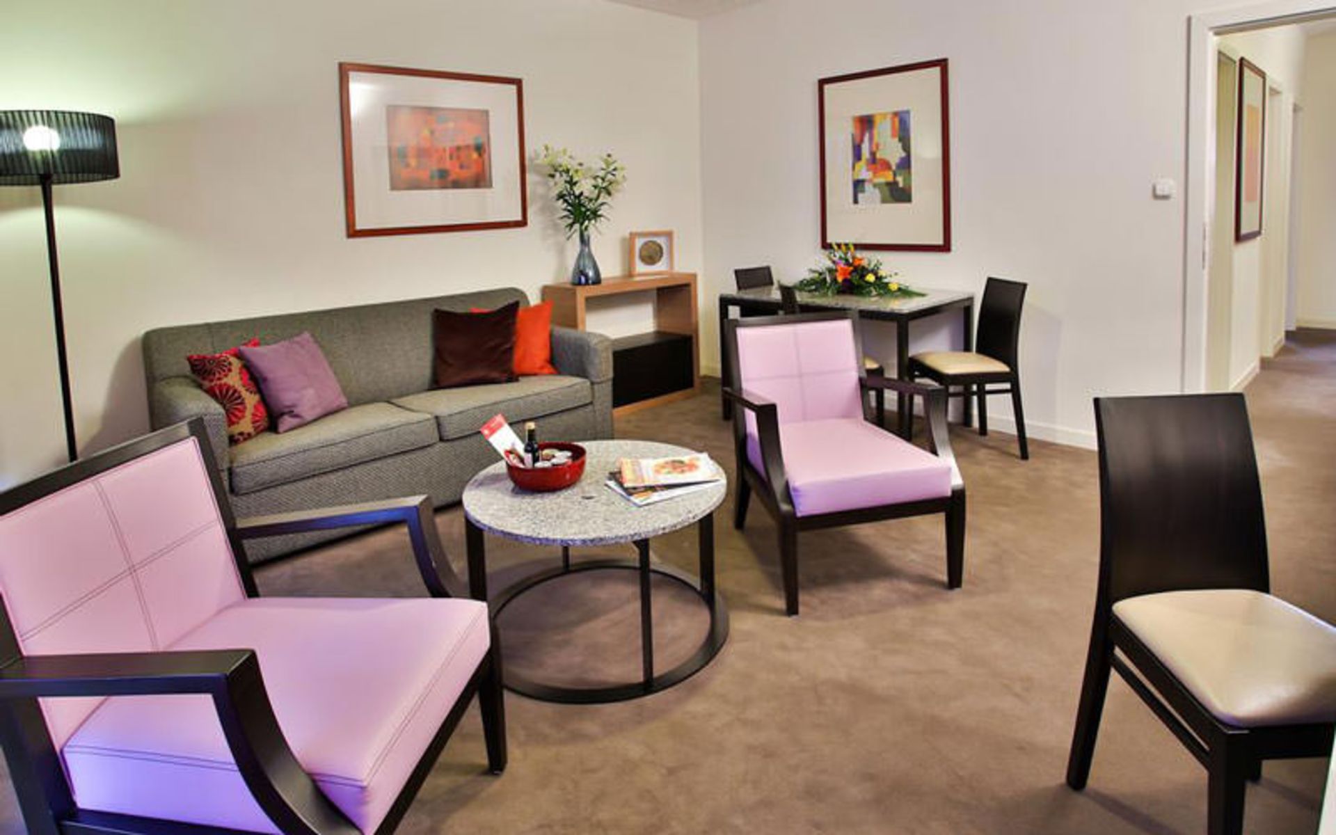 هتل آدینا اپارتمنت بوداپست (Adina Apartment Hotel Budapest)