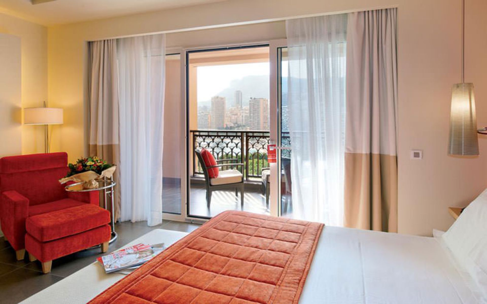 هتل مونته کارلو بی (Monte-Carlo Bay Hotel & Resort)