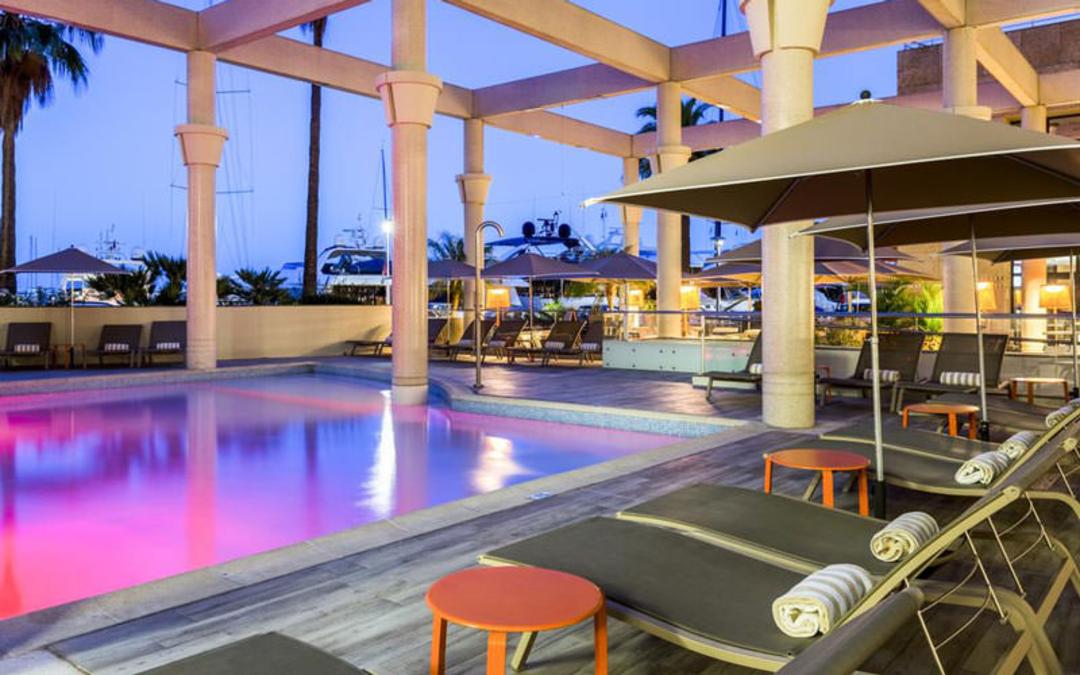 هتل ریوریا مریوت هتل لا پورته د موناکو (Riviera Marriott Hotel La Porte De Monaco)