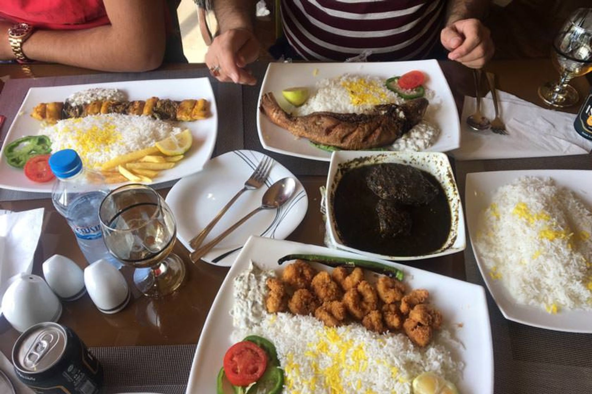 رستوران میداف بوشهر
