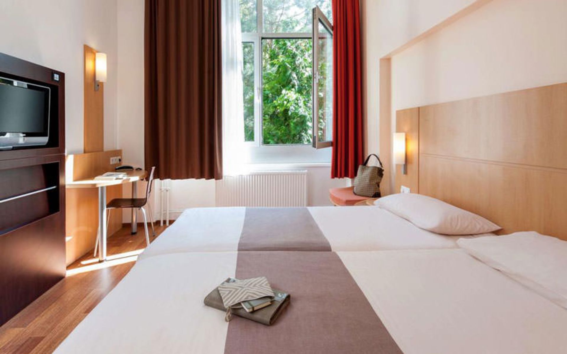 هتل ایبیس برلین سیتی وست (ibis Berlin City West)