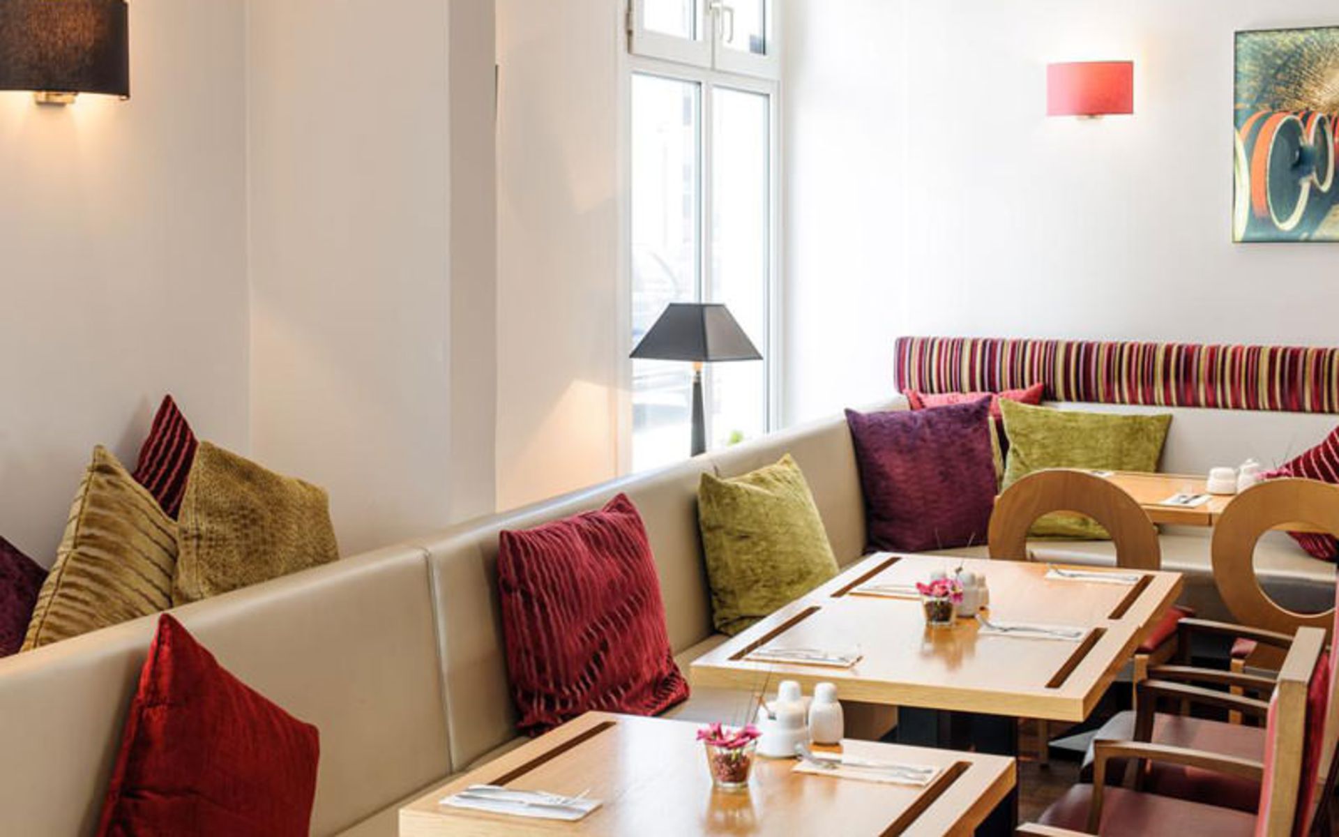 هتل مرکور برلین زنتران (Mercure Hotel Berlin Zentrum)