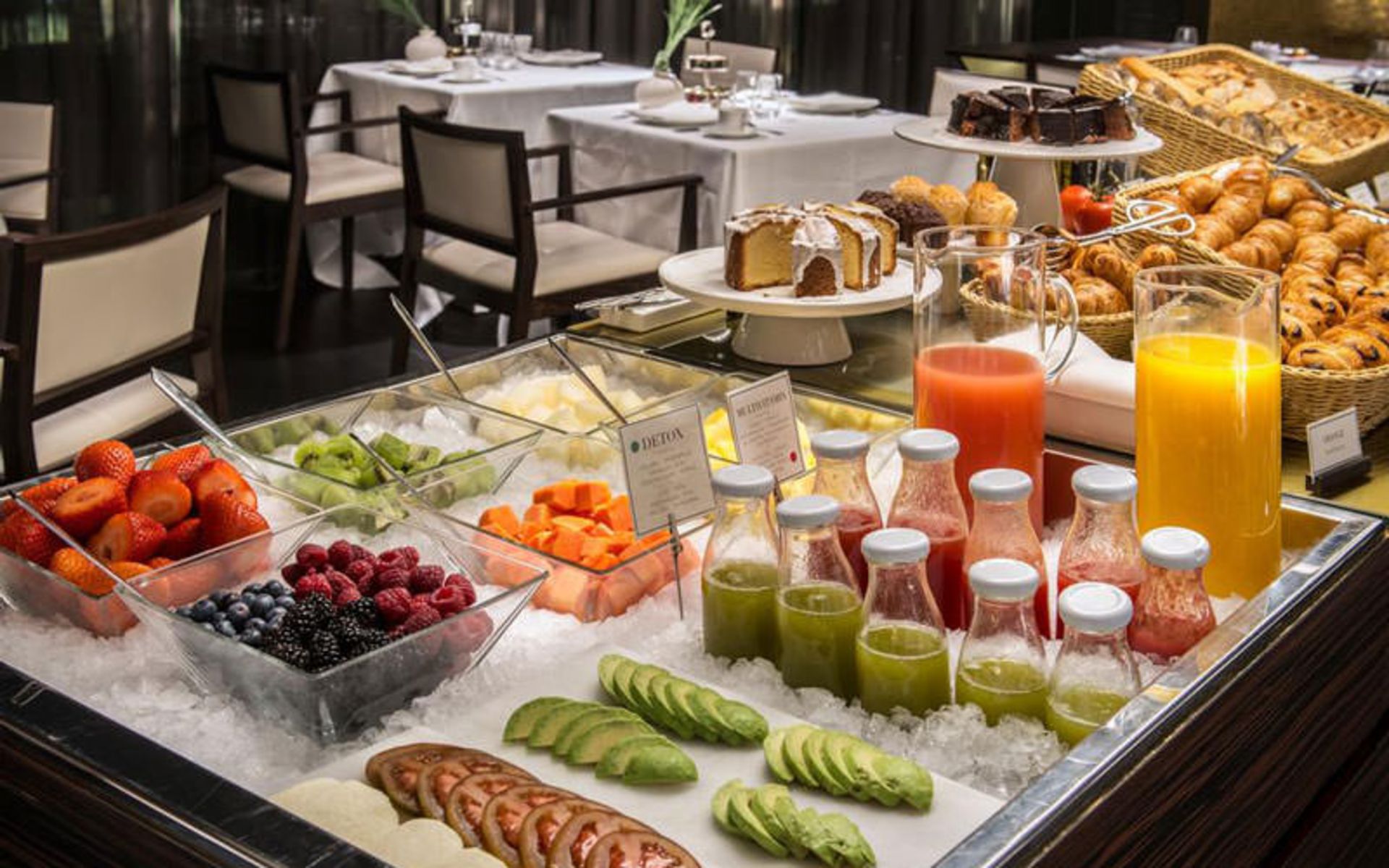 هتل اربن (Hotel Urban)