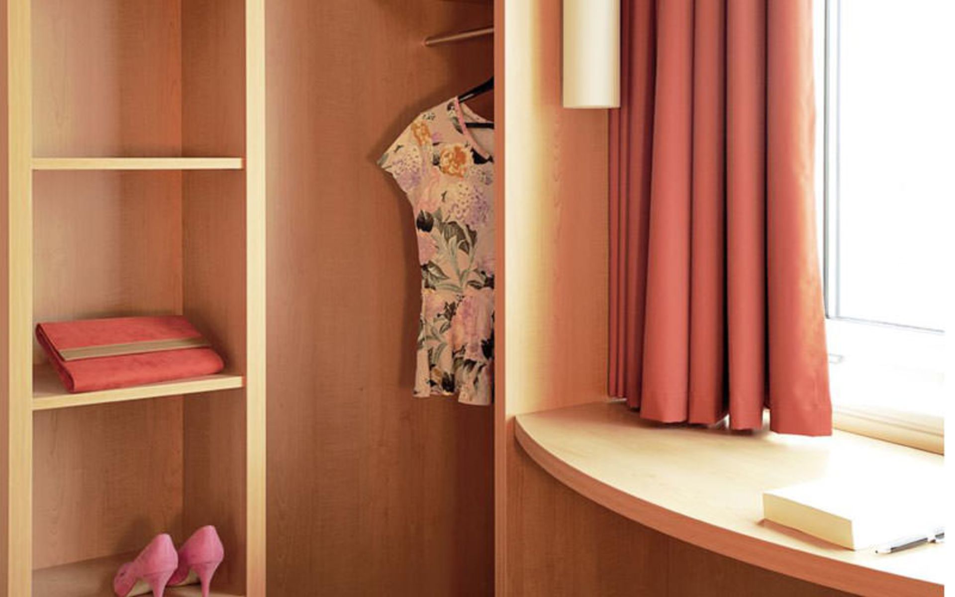 هتل ایبیس لیسبوآ جوز ماهوآ (Hotel ibis Lisboa Jose Malhoa)