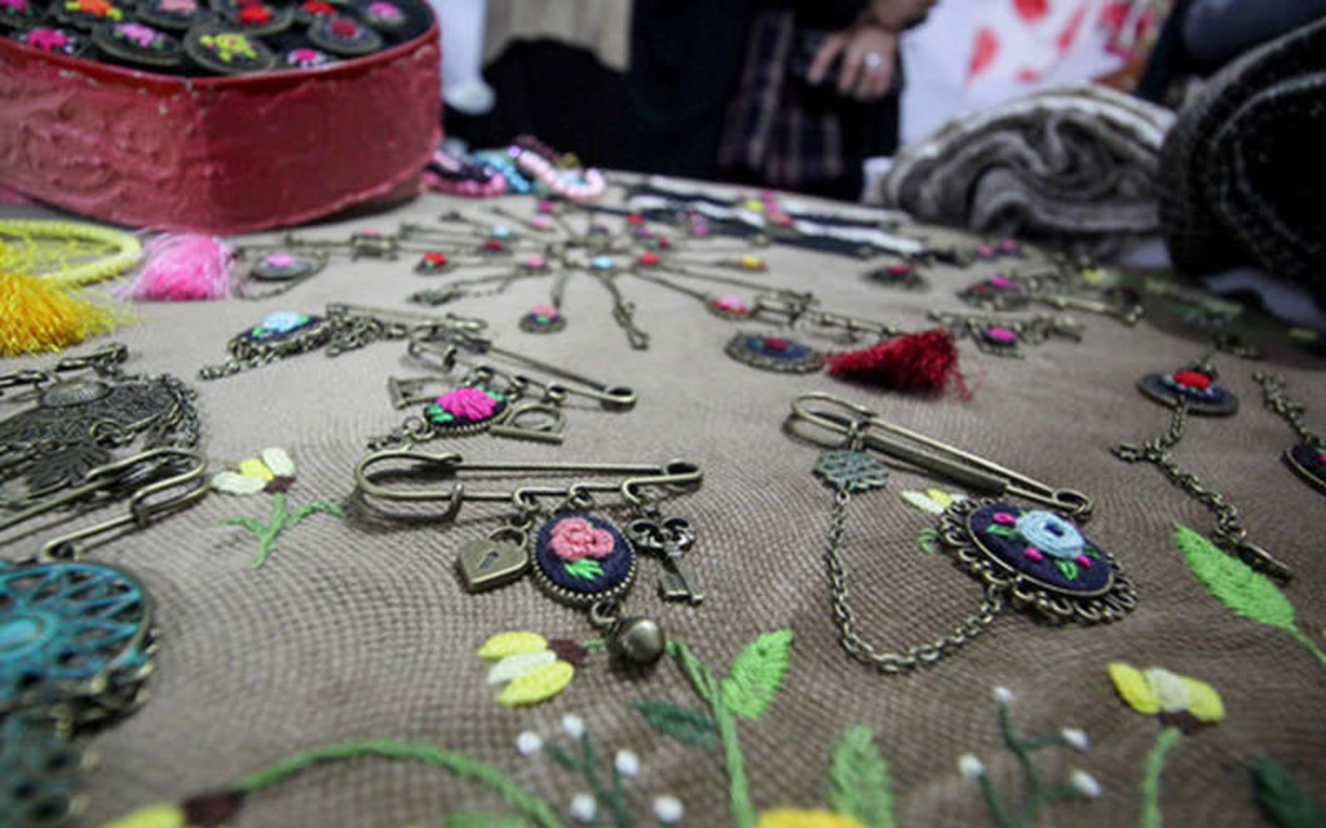غرفه گیفت شو ایران