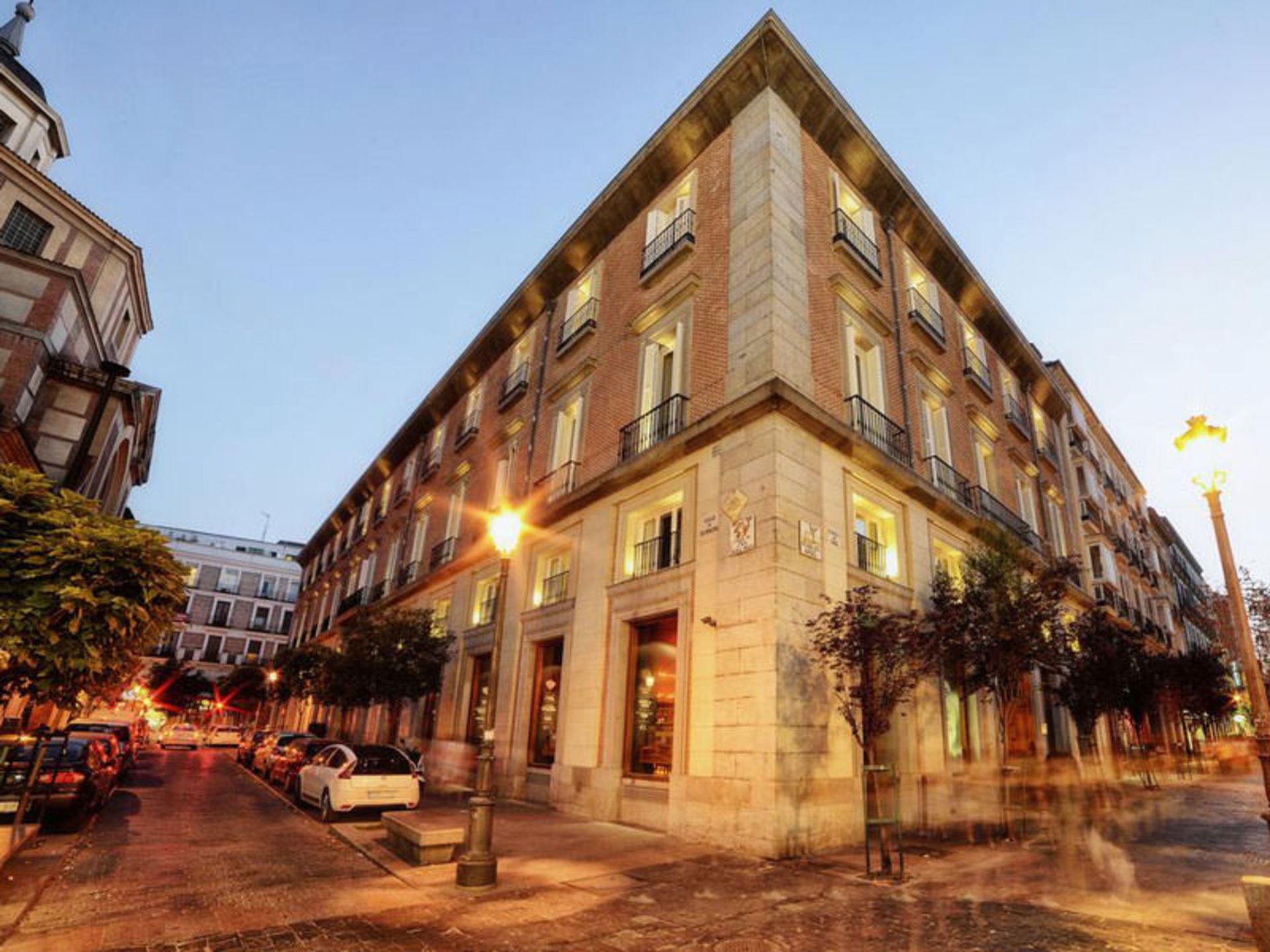 هتل ان اچ کالکشن مادرید پالاسیو د تپا (NH Collection Madrid Palacio de Tepa)