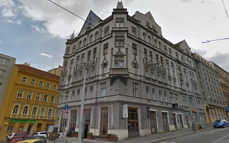 هاستل چک این (Czech Inn Hostel)
