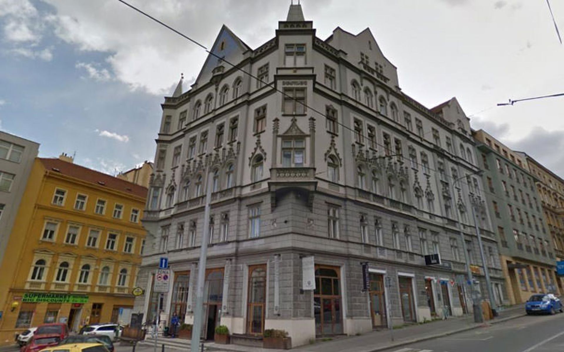 هاستل چک این (Czech Inn Hostel)