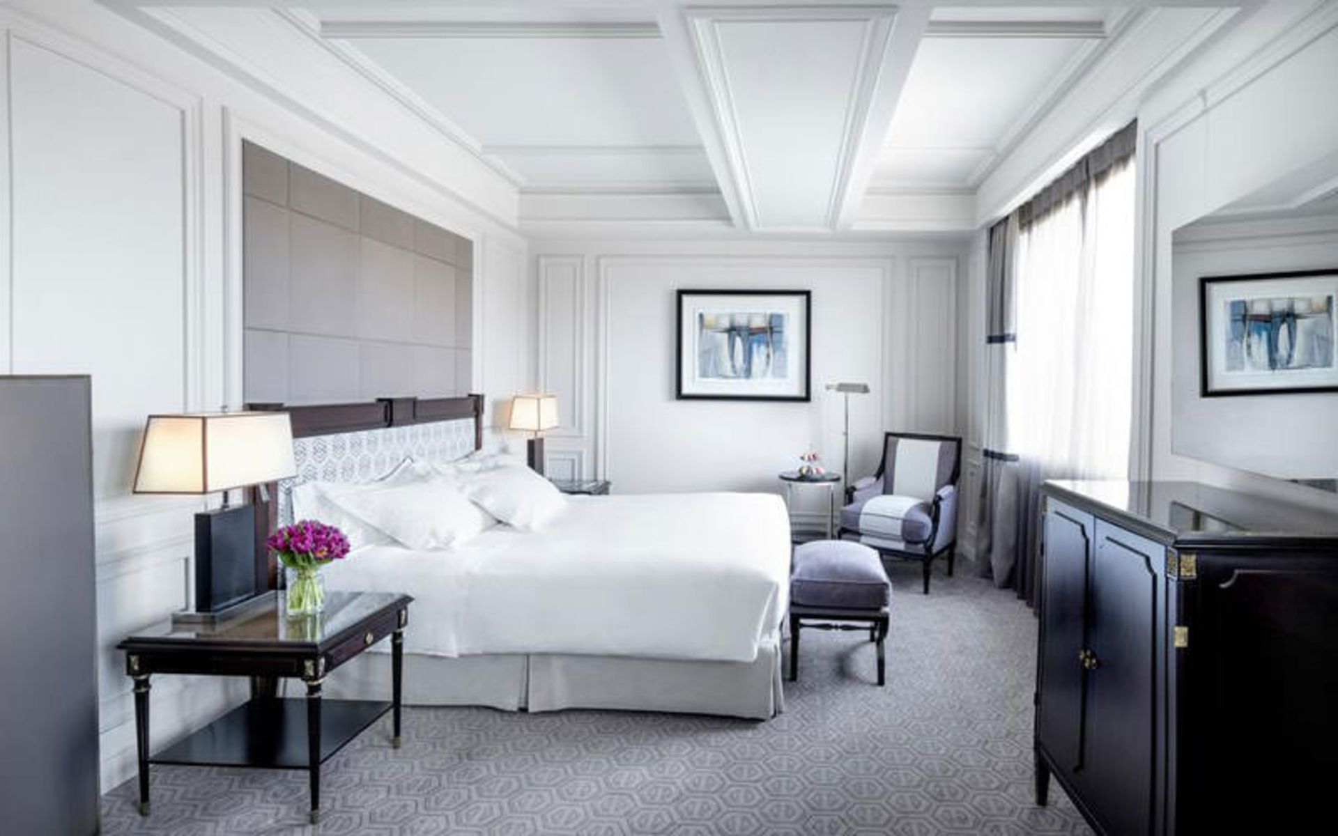 هتل ویلا مگنا (Hotel Villa Magna)