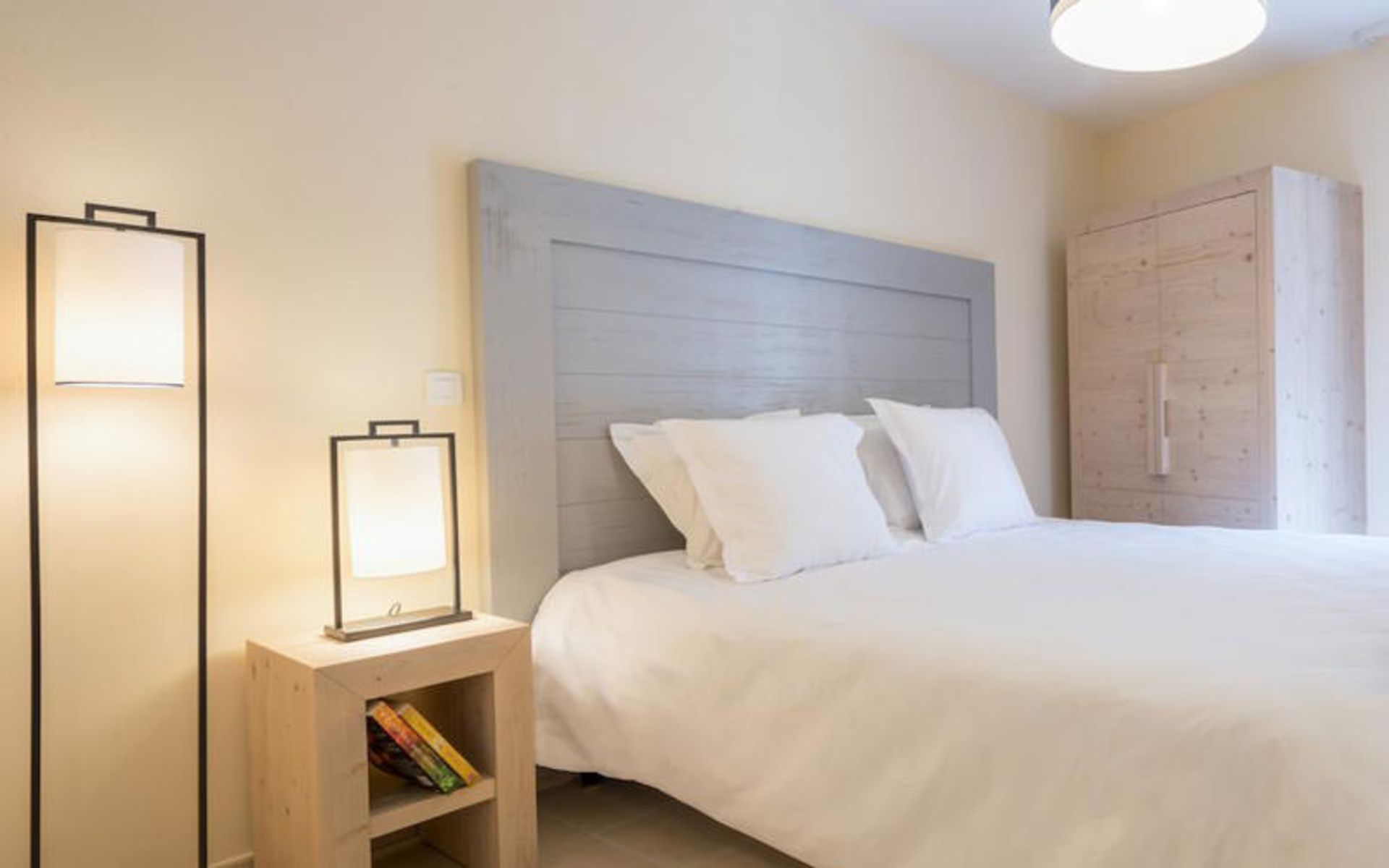 هتل رزیدنس پیر اند واکانسز پریمیوم جولیا (Résidence Pierre & Vacances Premium Julia Augusta)