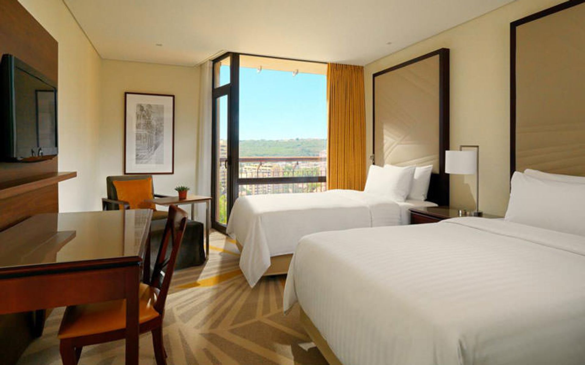 هتل لیسبون ماریوت (Lisbon Marriott Hotel)