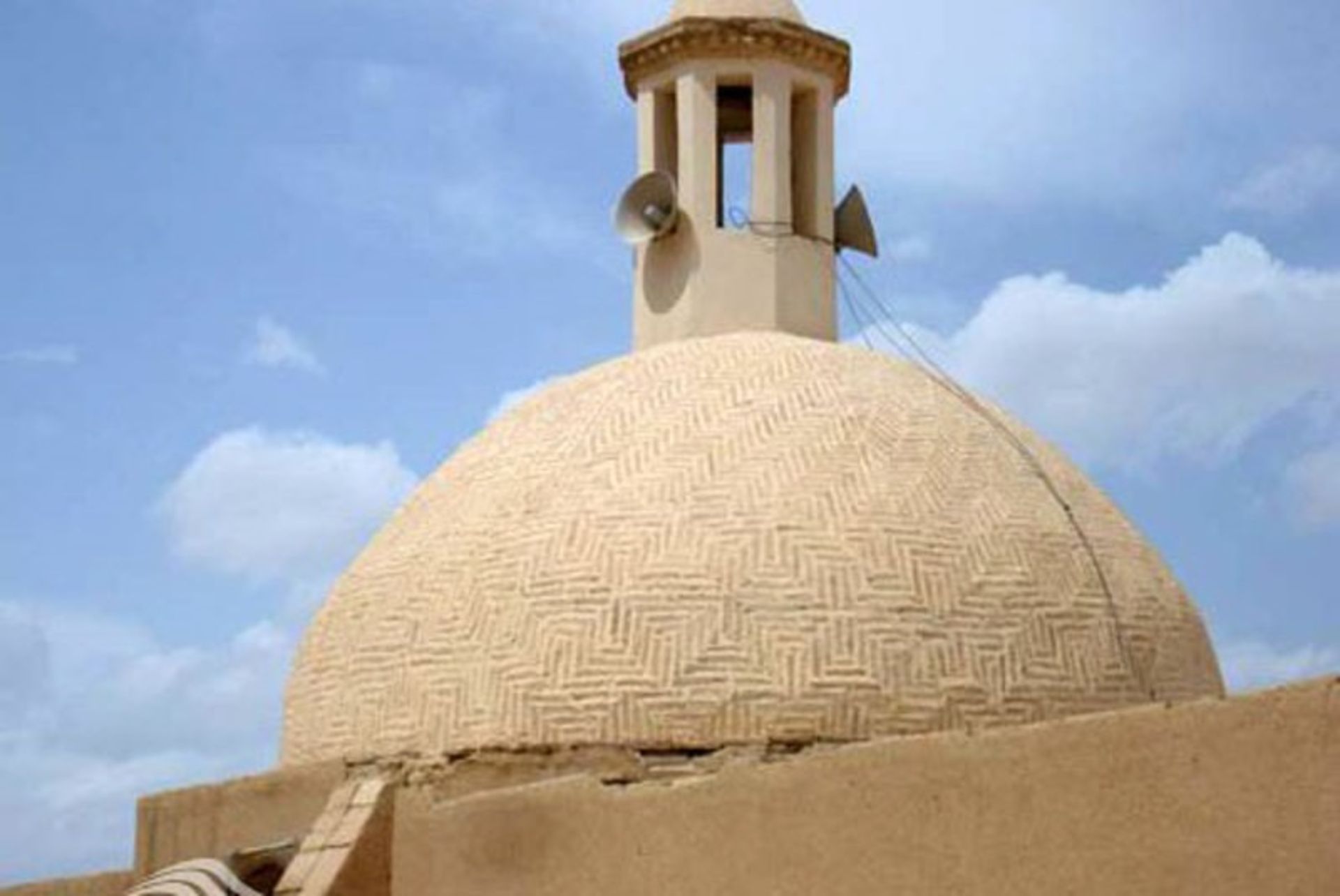 مسجد جامع عقدا