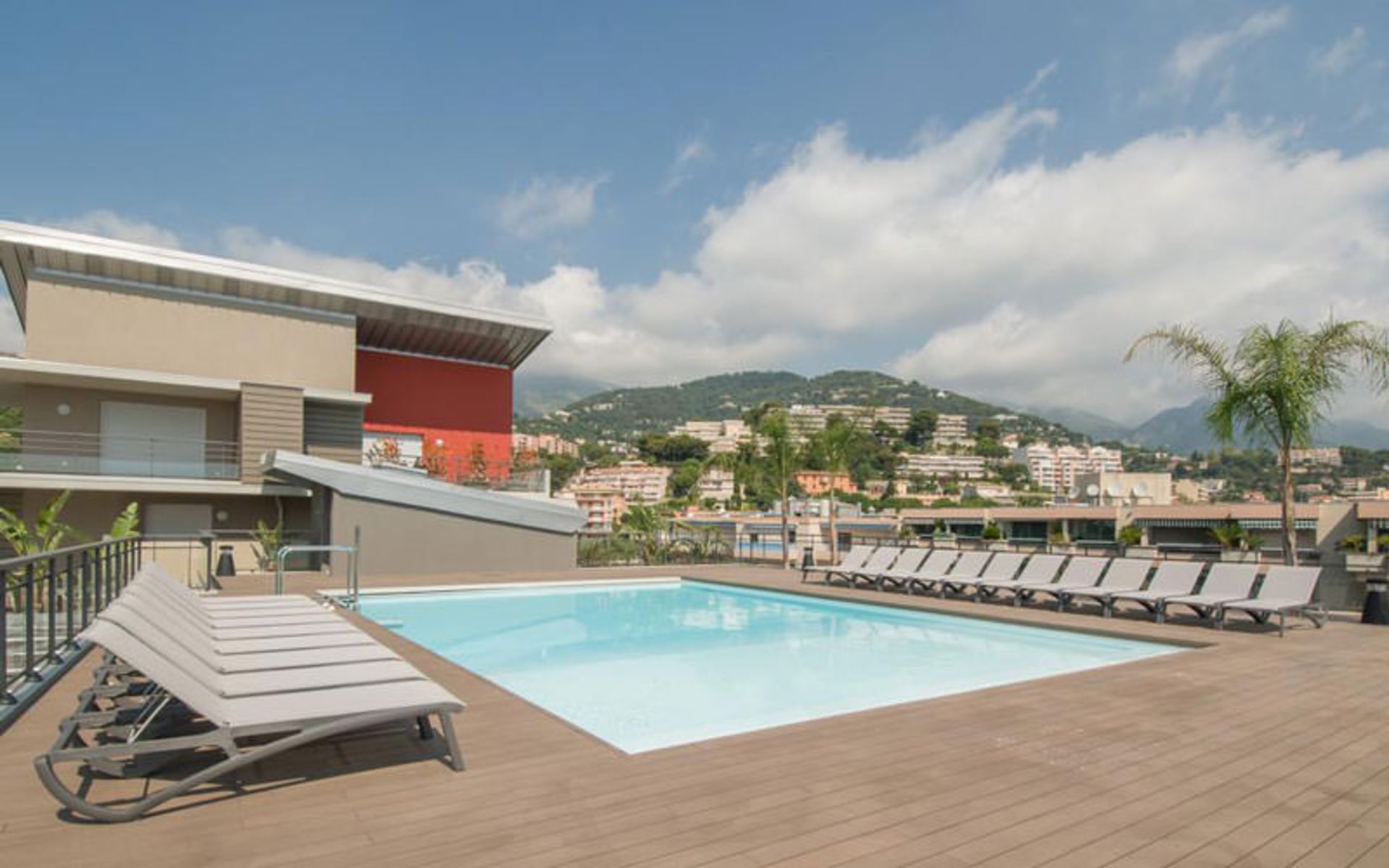 هتل رزیدنس پیر اند واکانسز پریمیوم جولیا (Résidence Pierre & Vacances Premium Julia Augusta)