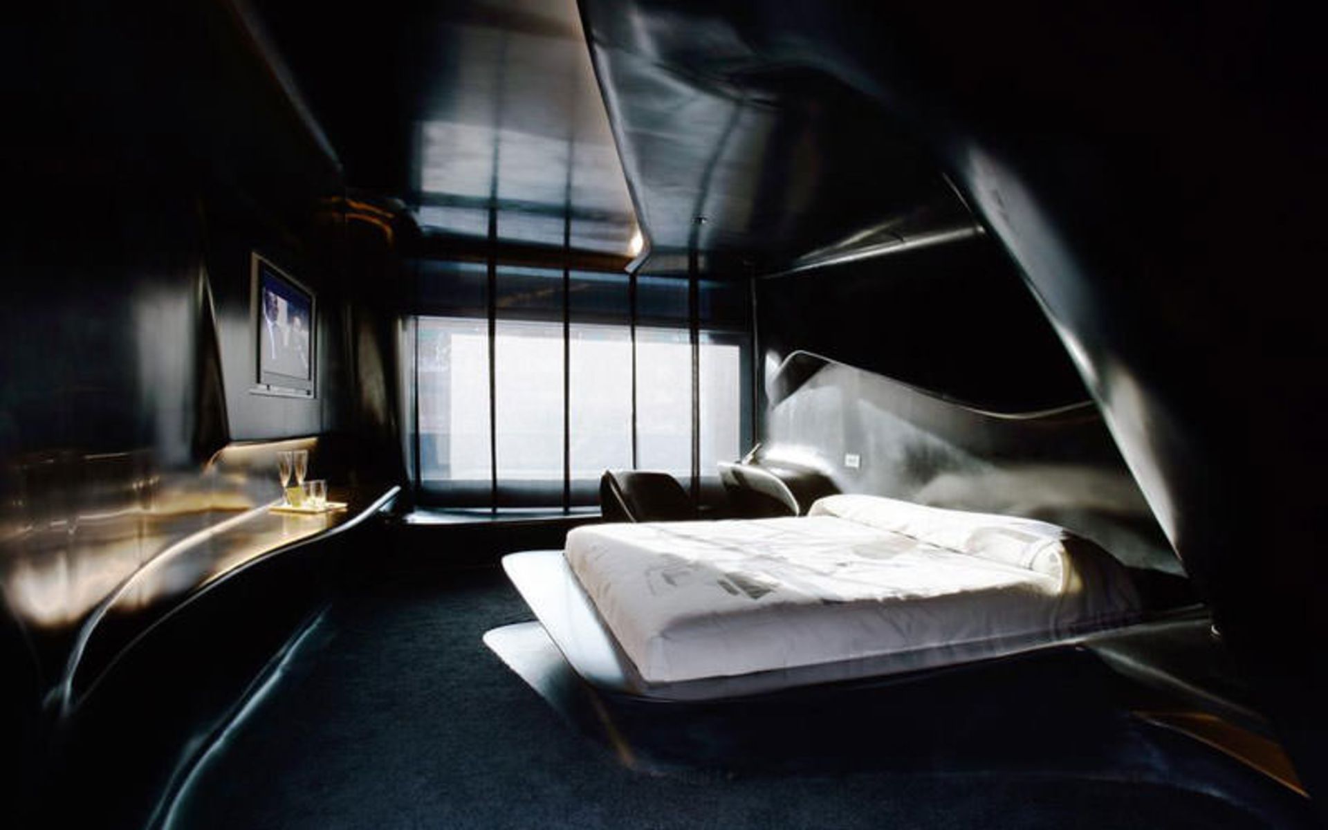 هتل پوئرتا امریکا (Hotel Puerta America)