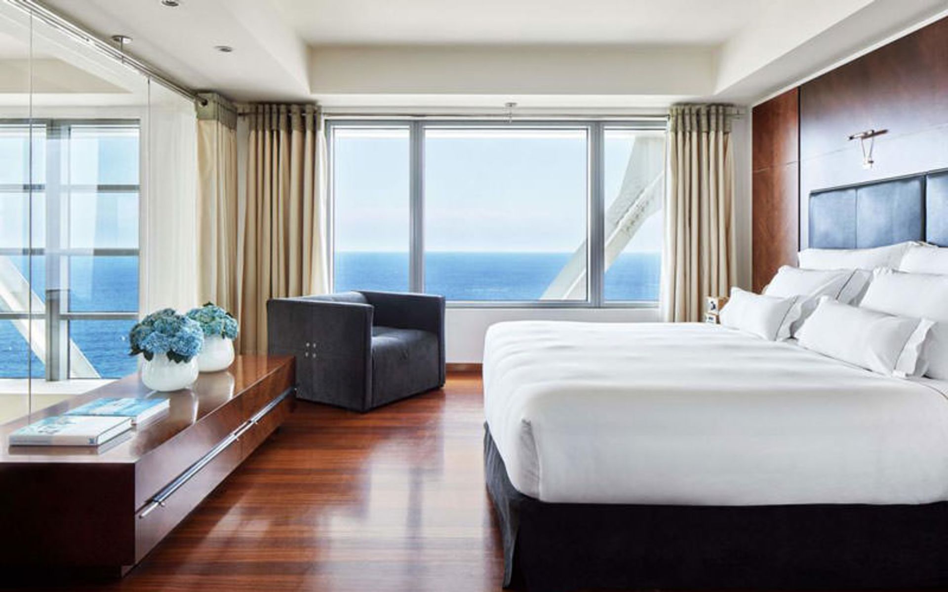 هتل آرتس بارسلونا (Hotel Arts Barcelona)
