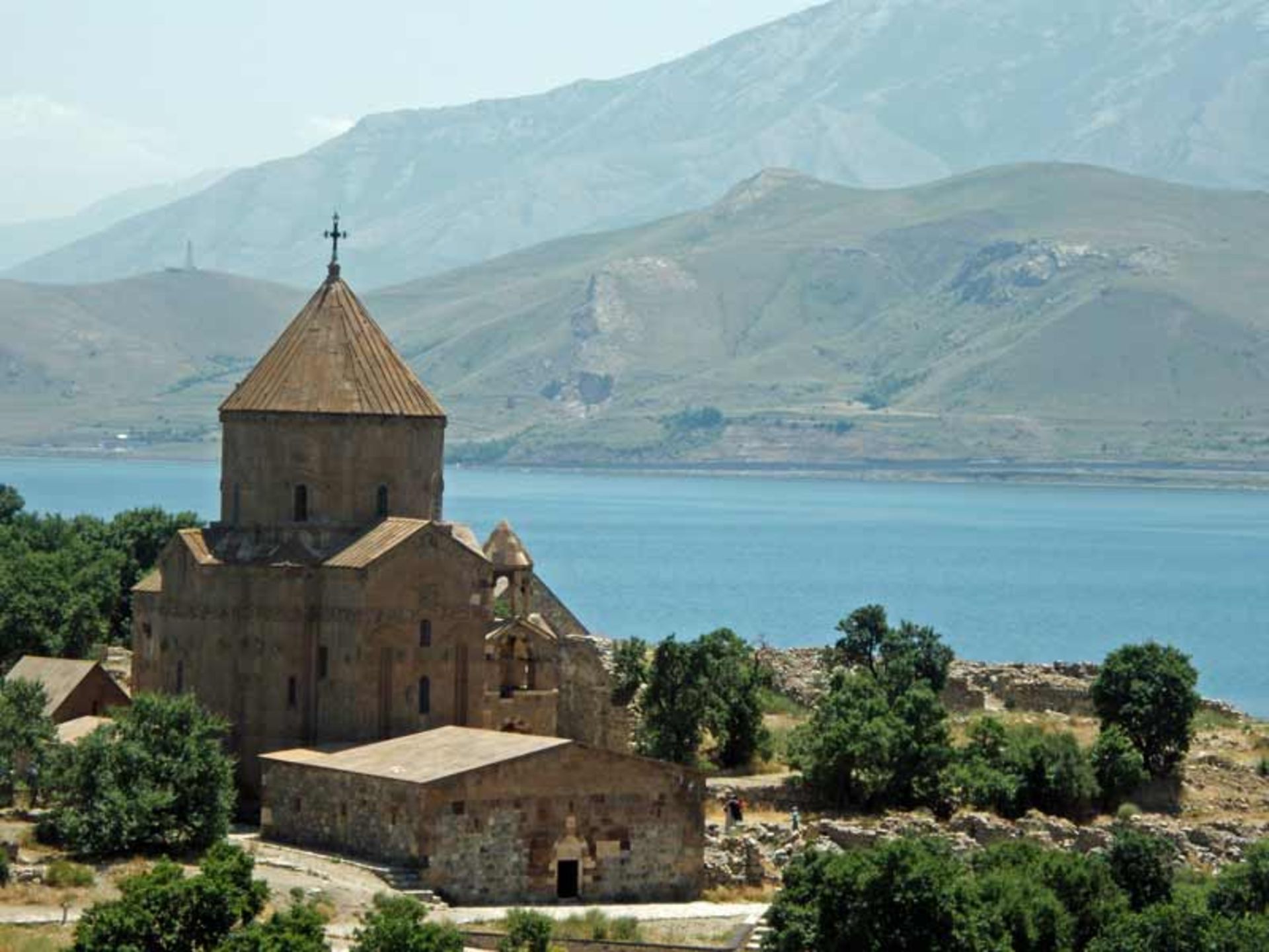 جزیره آختامار