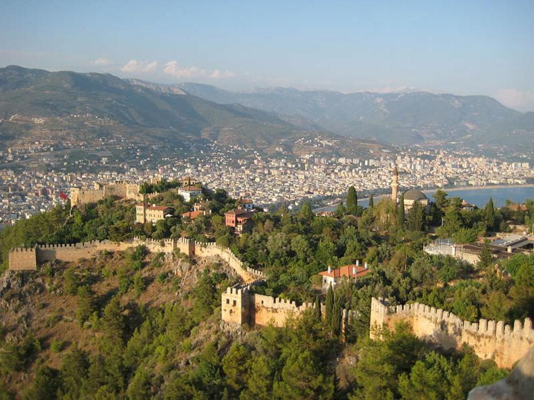 حقایق آلانیا