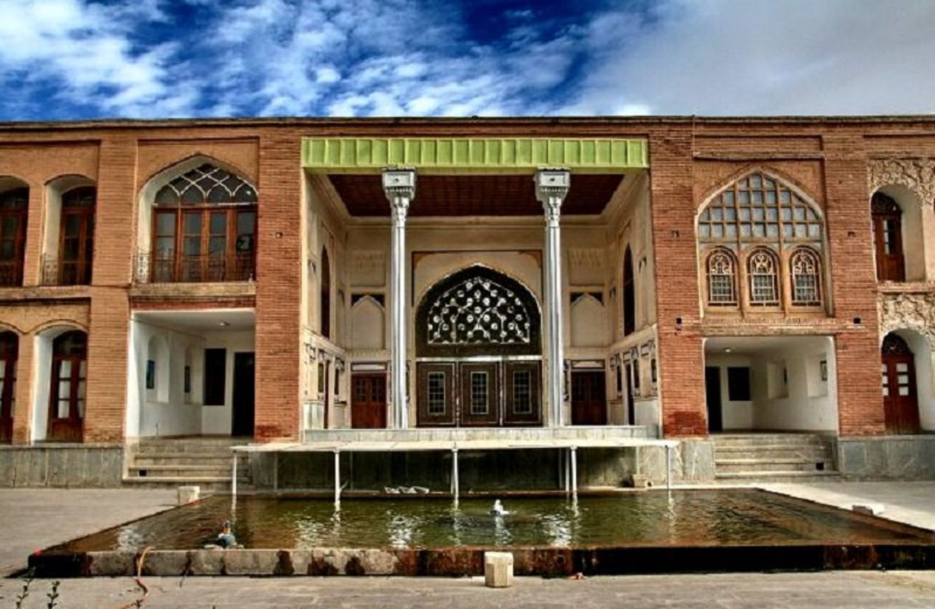 عمارت آصف وزیری سنندج