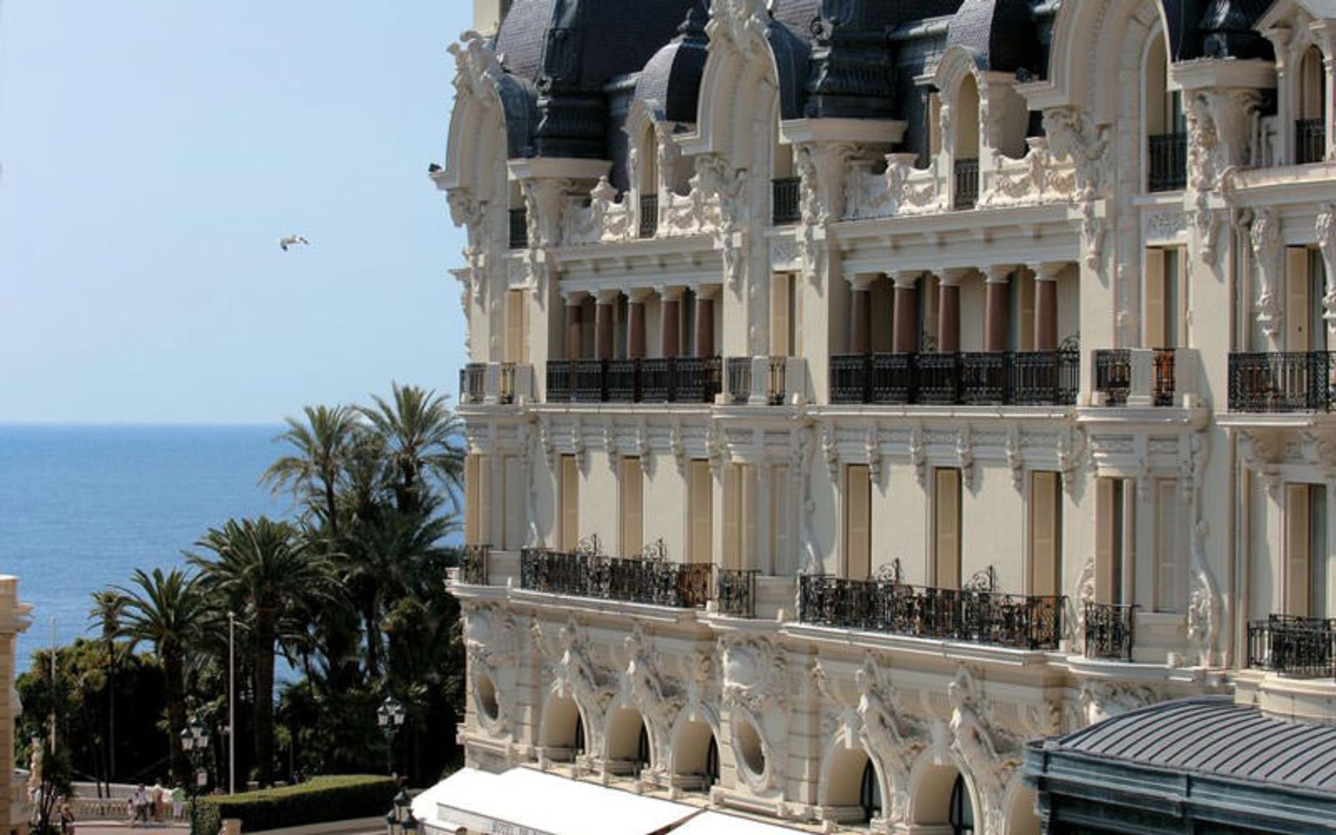 هتل د پاریس مونت کارلو (Hôtel de Paris Monte-Carlo)