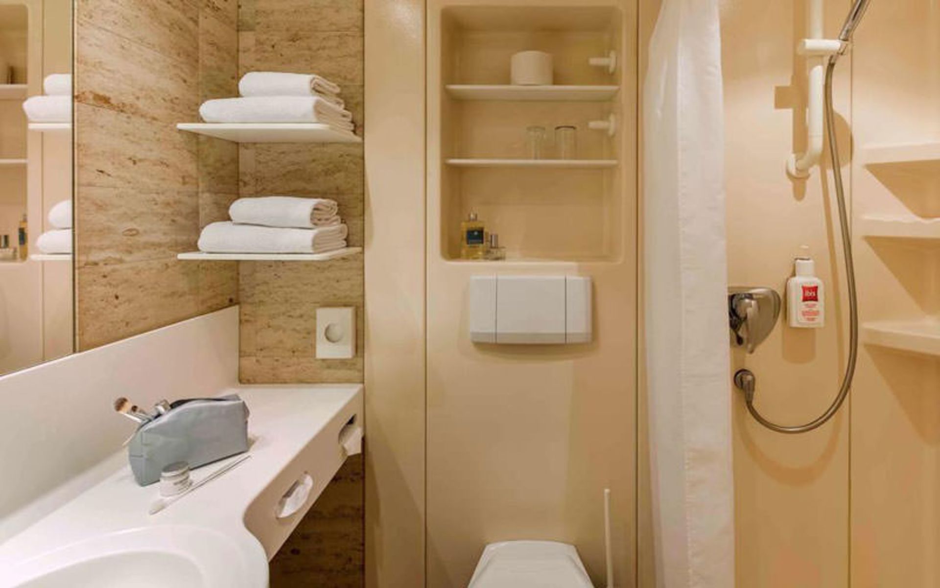 هتل ایبیس برلین سیتی وست (ibis Berlin City West)