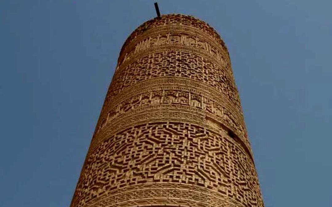 مناره مسجد جامع ساوه