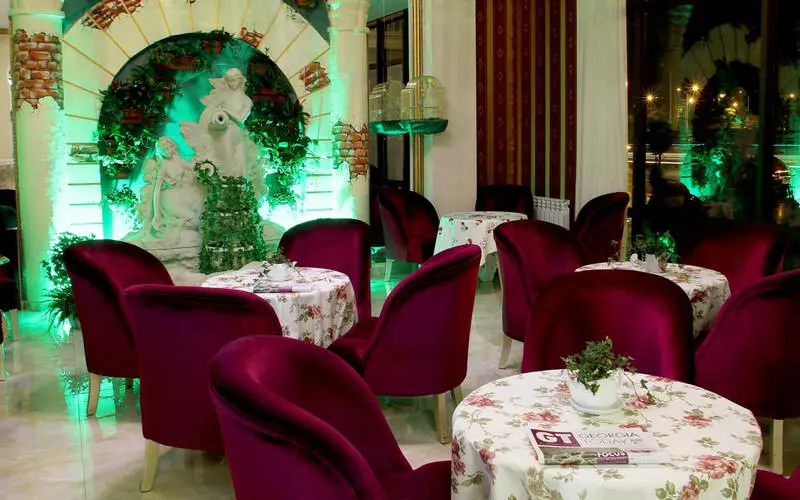 هتل کرون پالاس تفلیس (Cron Palace Tbilisi Hotel)
