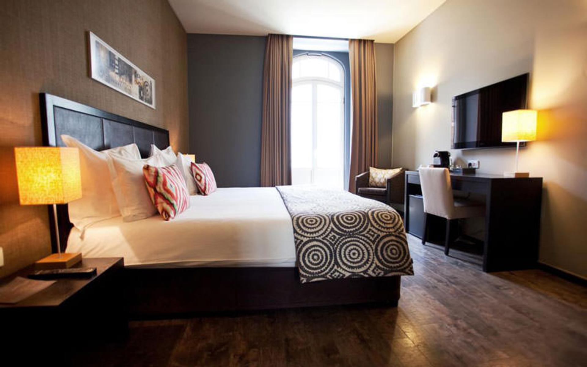 هتل اینترنشنال دیزاین (Internacional Design Hotel)