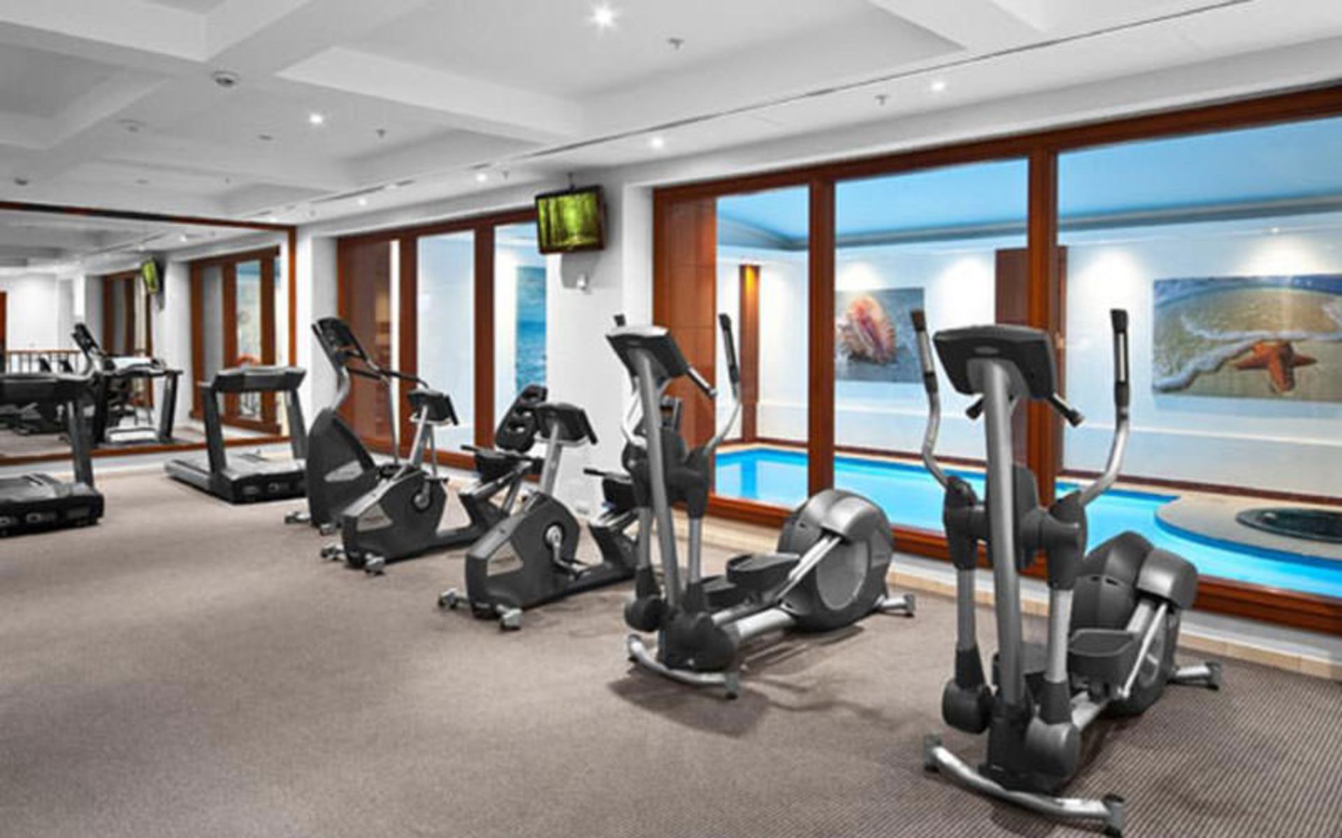 هتل کورتیارد بای مریوت تفلیس (Courtyard by Marriott Tbilisi)