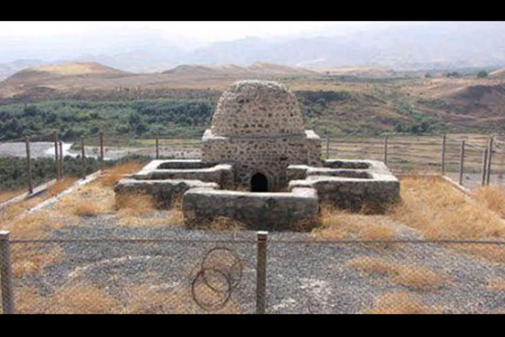 آتشکده پیرچم