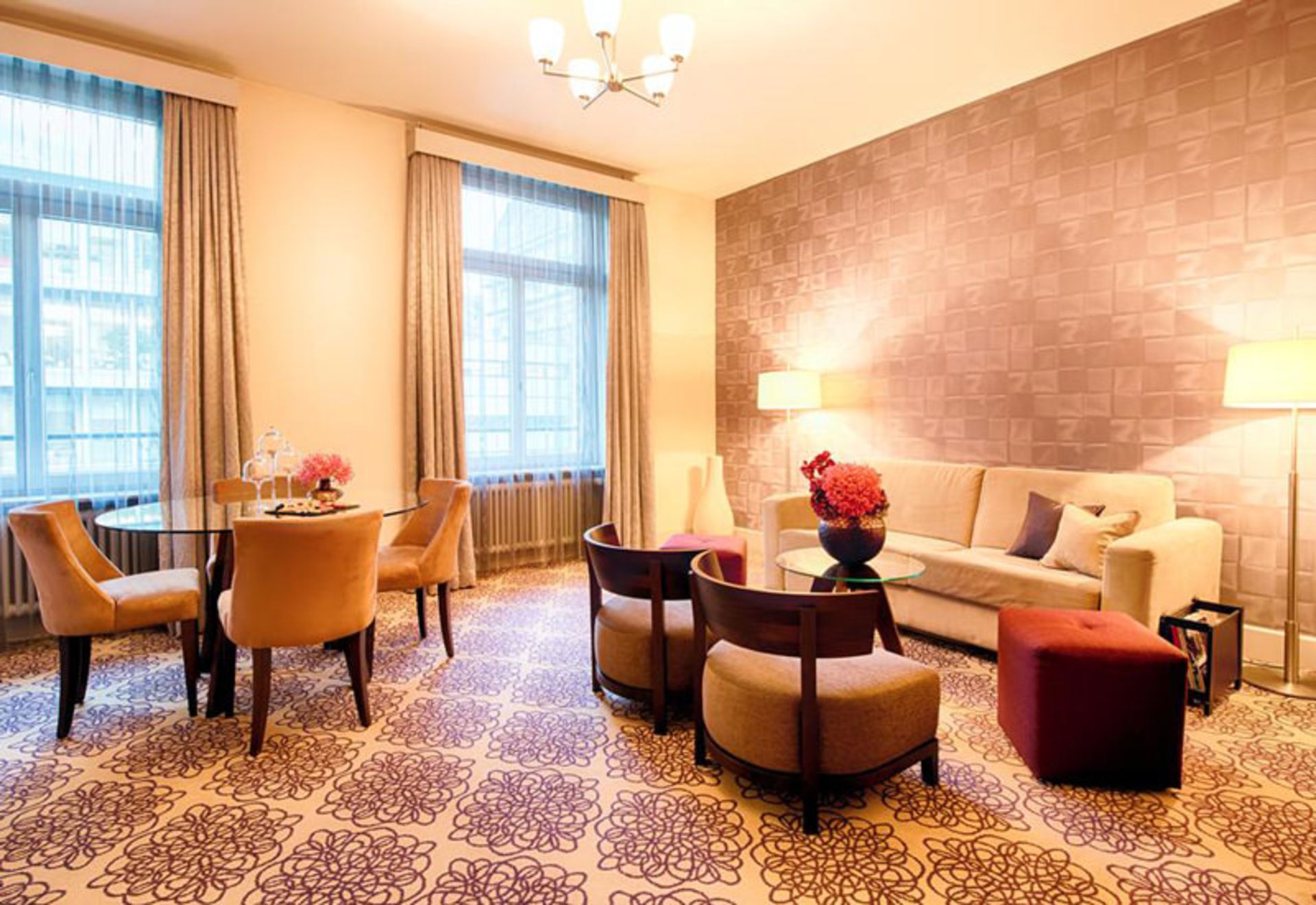 هتل آلدن سوئیت اسپلوجن شلوس زوریخ (Alden Suite Hotel Splügenschloss Zurich)