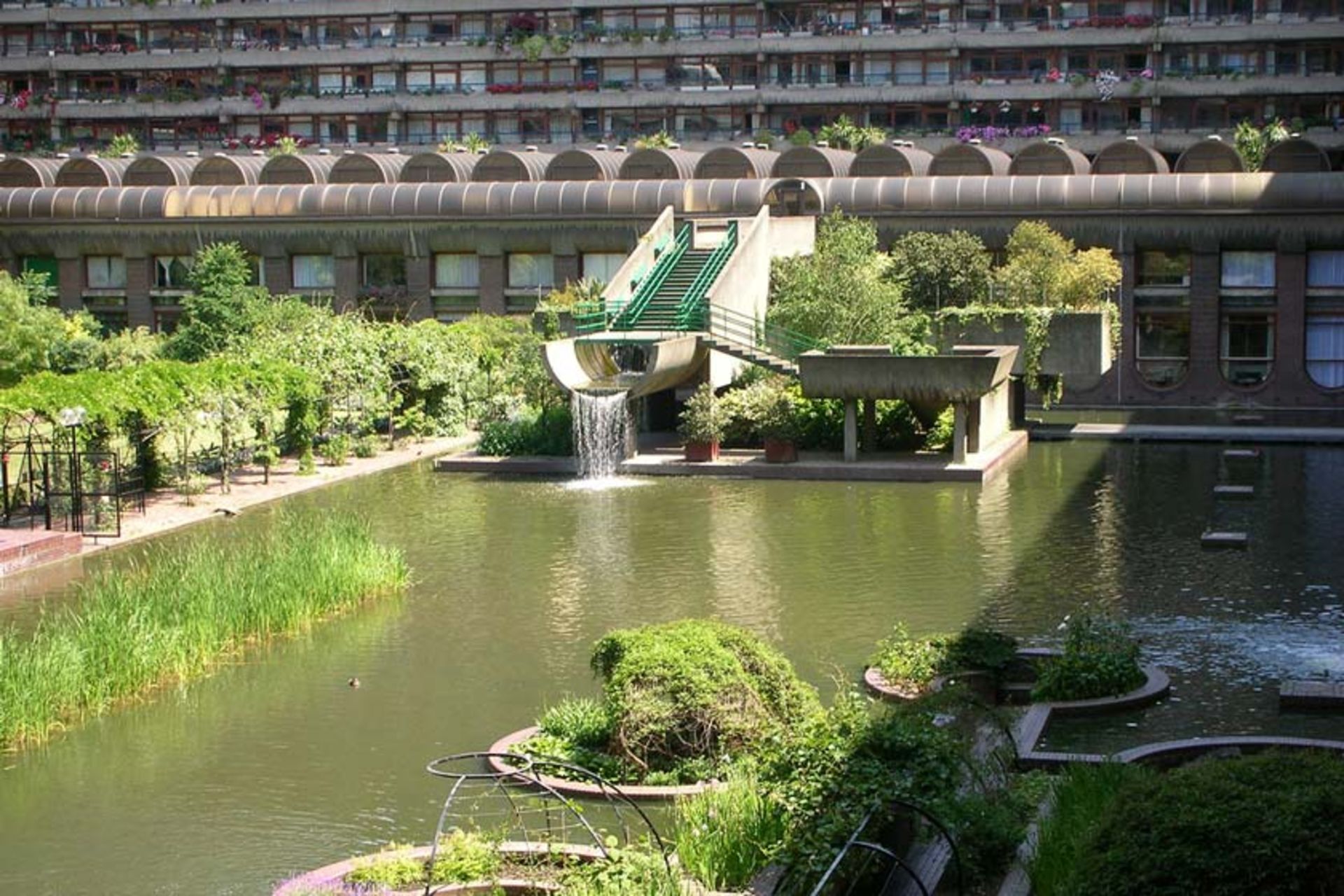 مرکز باربیکان