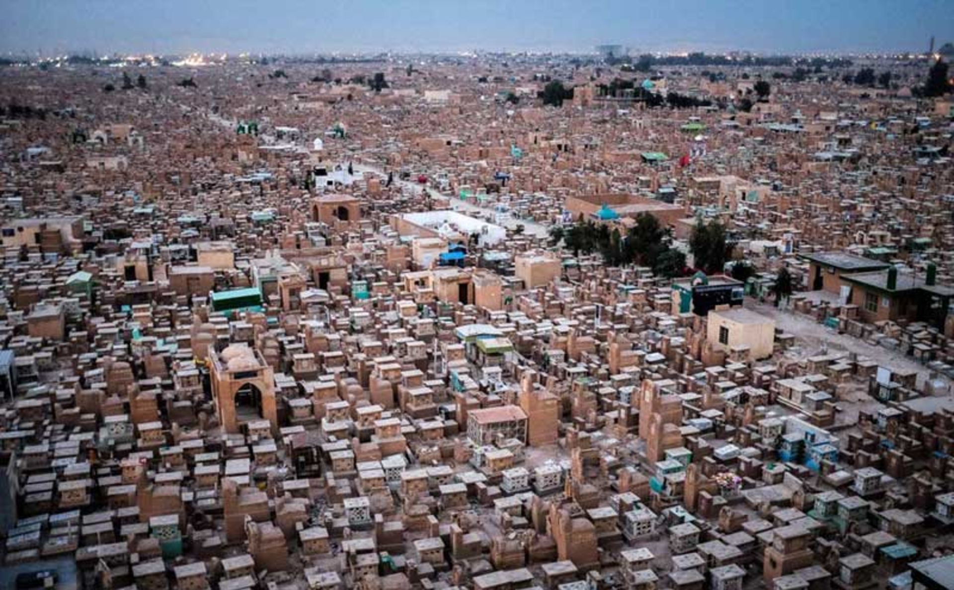 قبرستان وادی السلام، نجف