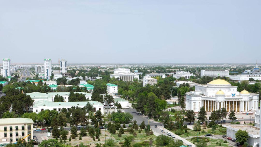 بهترین زمان سفر به عشق آباد؛ شهر سفید بیابان قره قوم در ترکمنستان