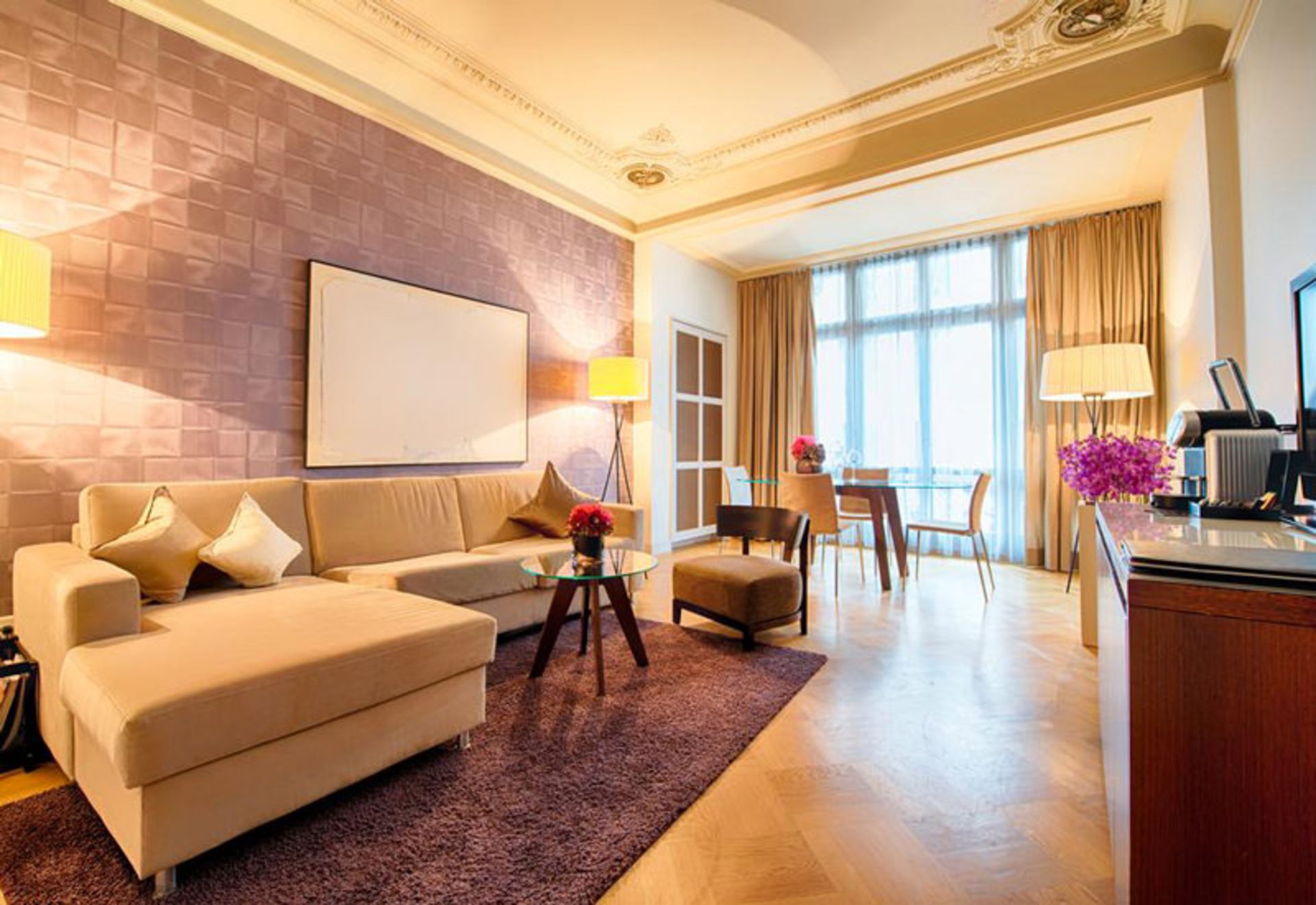 هتل آلدن سوئیت اسپلوجن شلوس زوریخ (Alden Suite Hotel Splügenschloss Zurich)