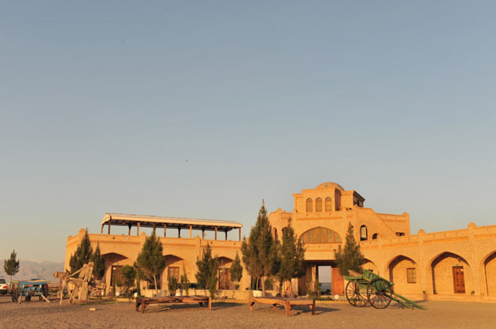 کمپ کویری متین آباد