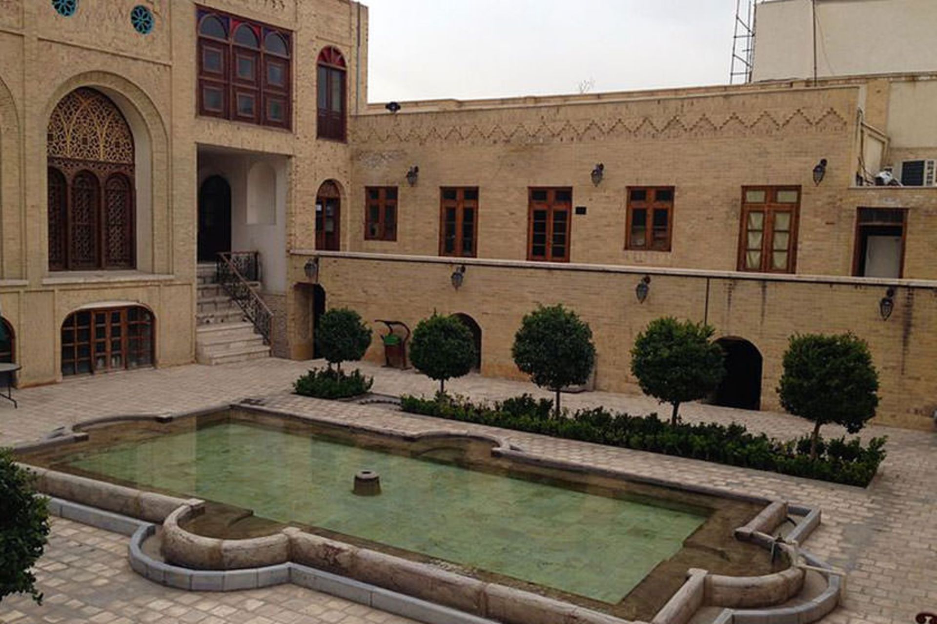 خانه کاظمی مربوط به دوره قاجار است 