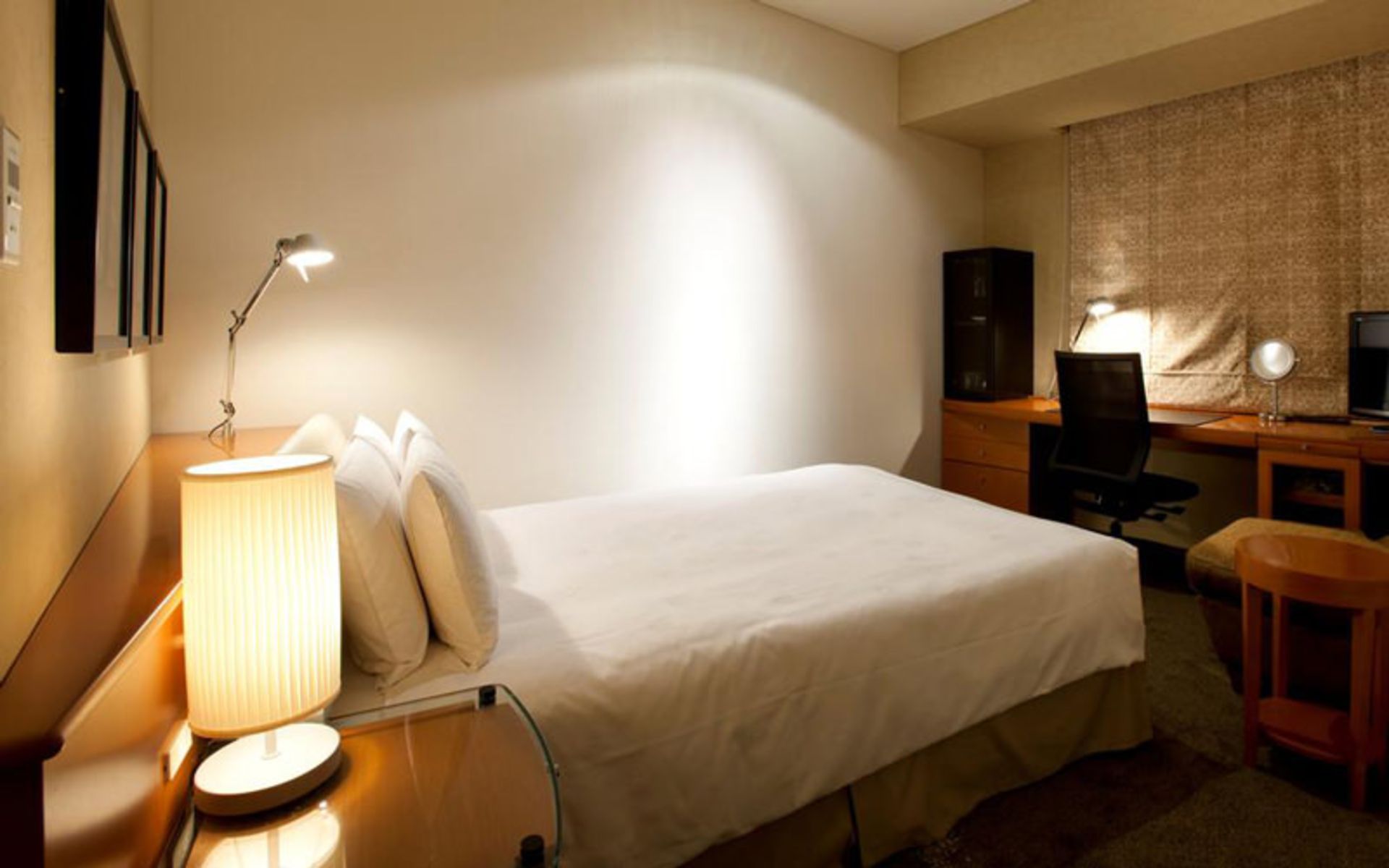 هتل رویال پارک شیدومه (The Royal Park Hotel Tokyo Shiodome)