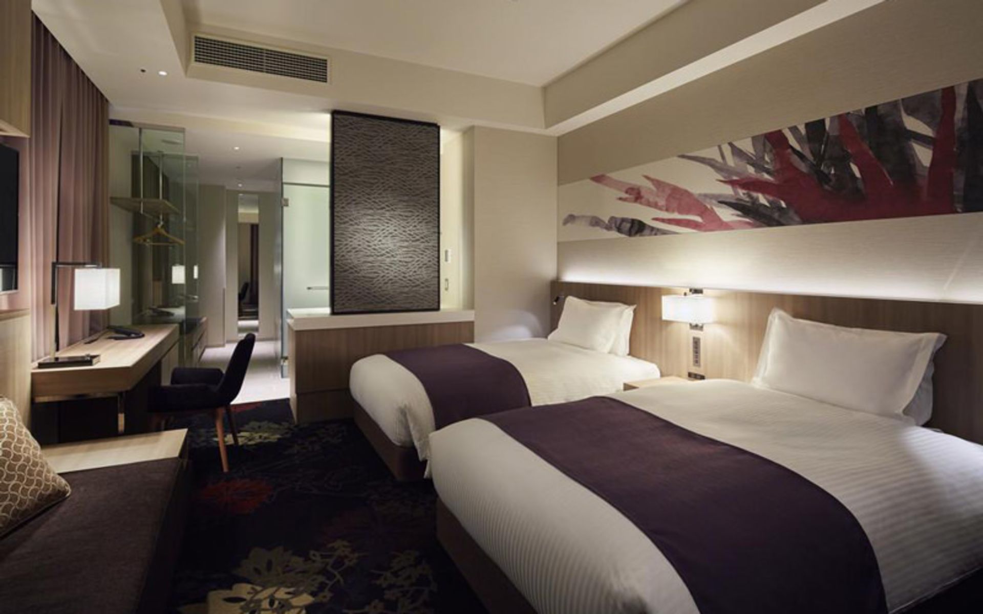 هتل میلینیوم میتوسی گاردن (Millennium Mitsui Garden Hotel Tokyo)