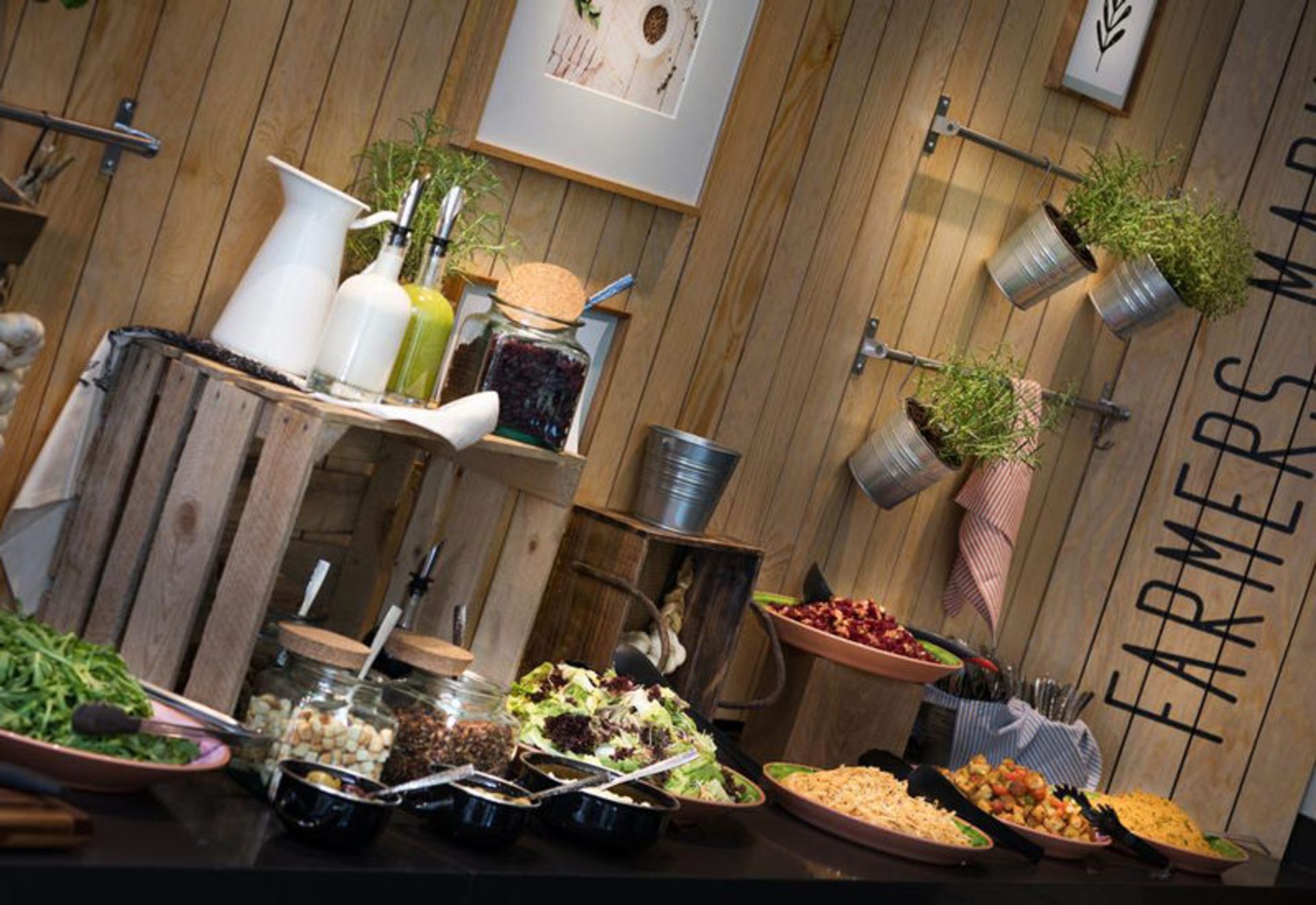 هتل رنسانس زوریخ تاور (Renaissance Zurich Tower Hotel)