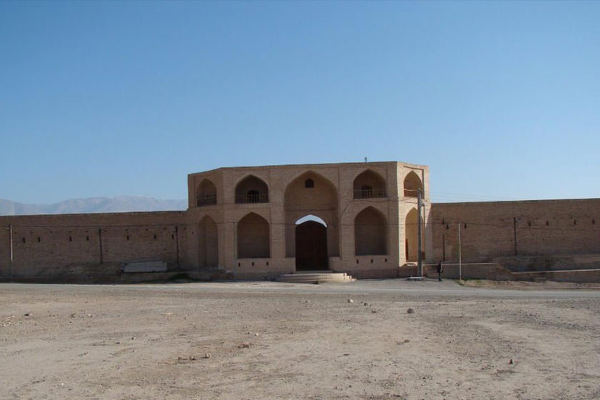 کاروانسرای ده نمک